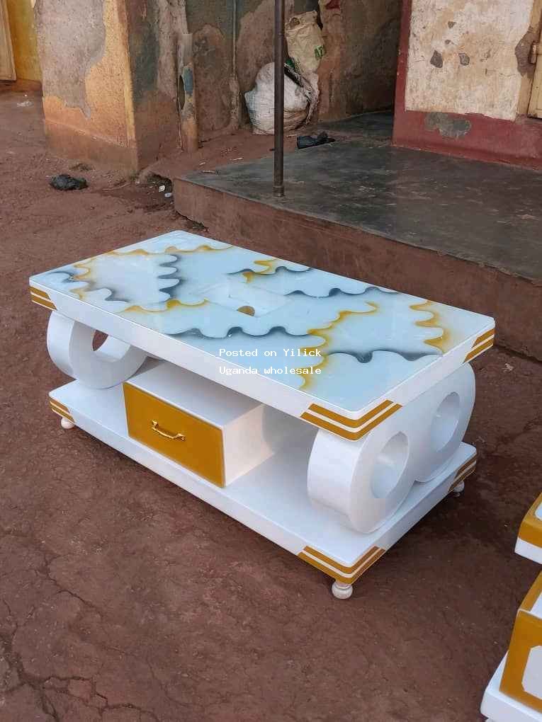Center tables/ 8 brand new center tables for sale in Kampala - Yilick