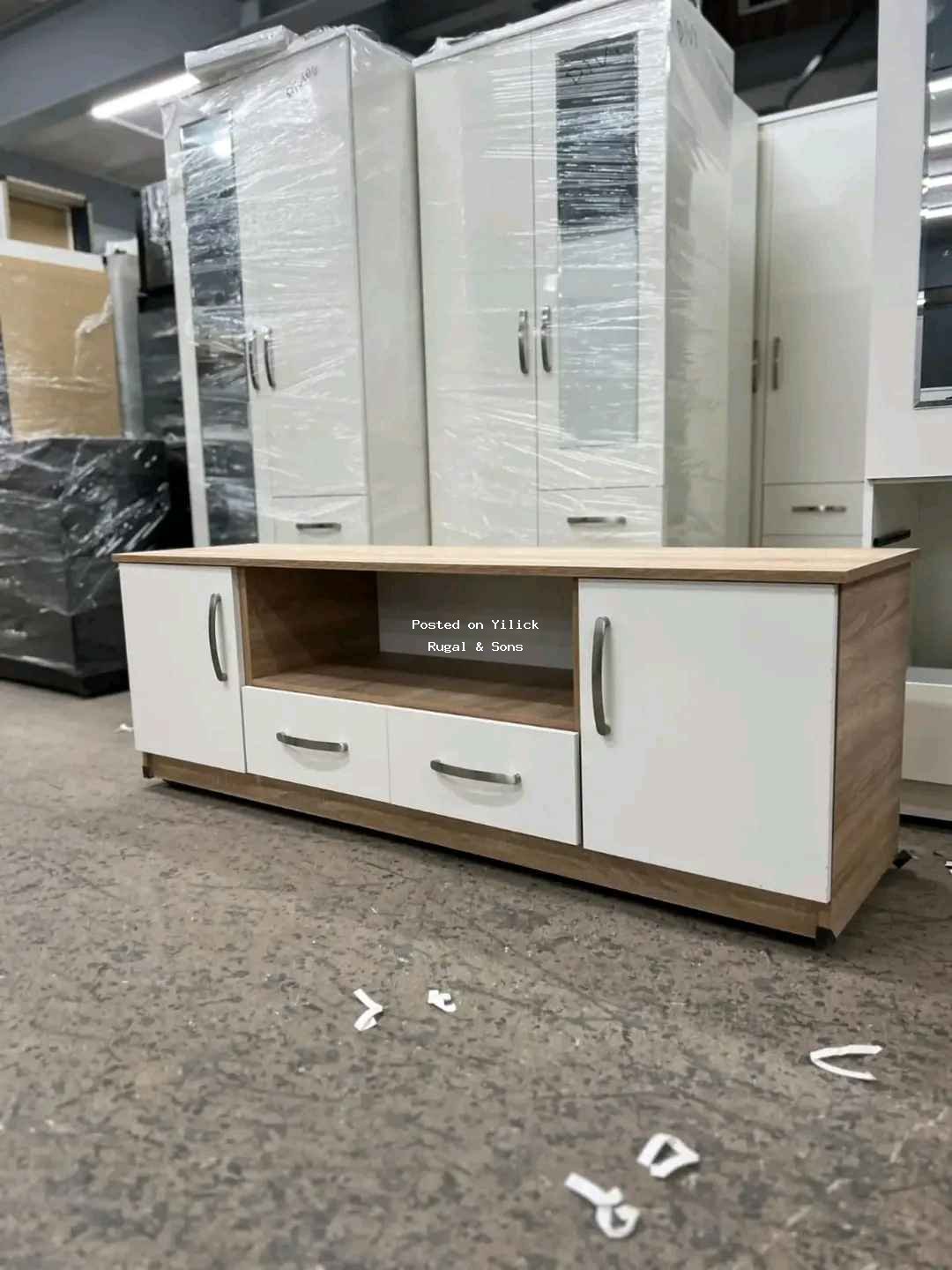 TV Stand for sale in Wakiso - Yilick