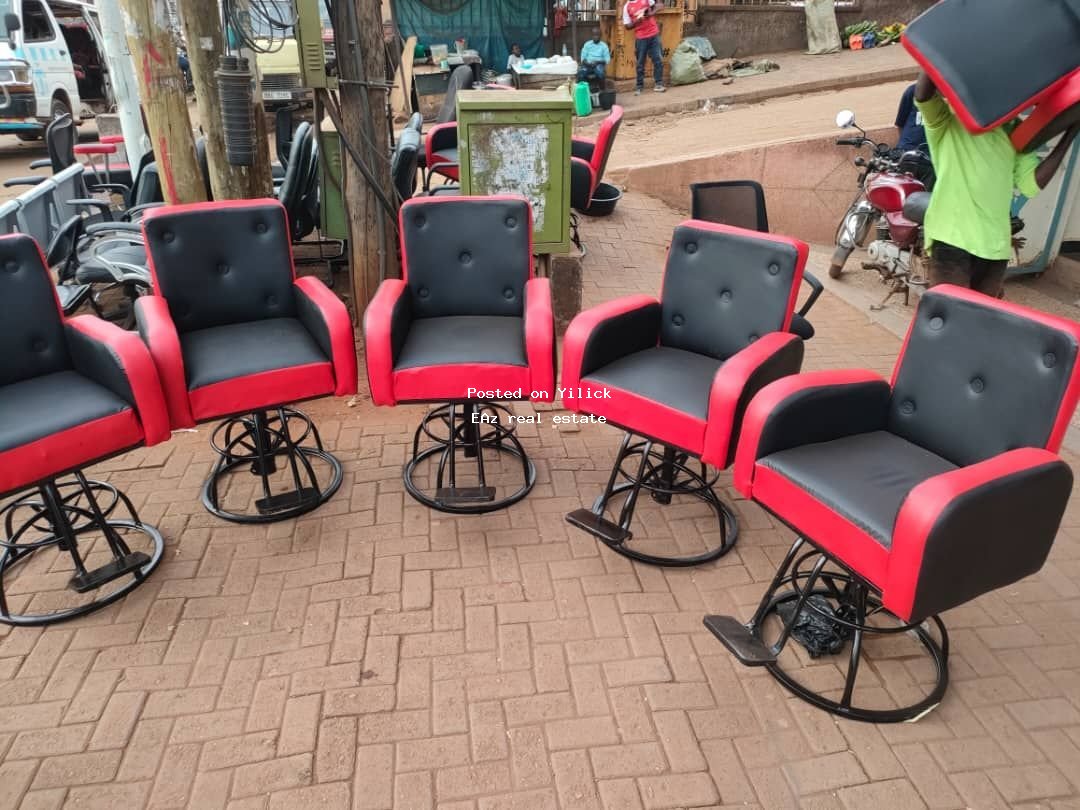 Stylish Black and Red Barber Chairs for Sale for sale in Kampala - Yilick