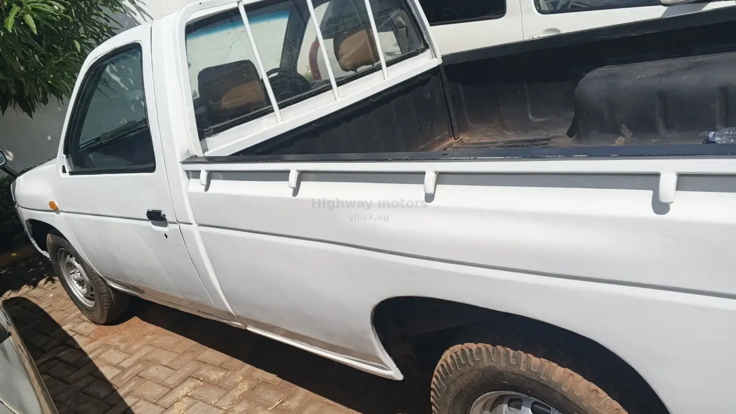 Reliable Double Cabin Pickup - Perfect for Work and Travel for sale in Luwero - Yilick