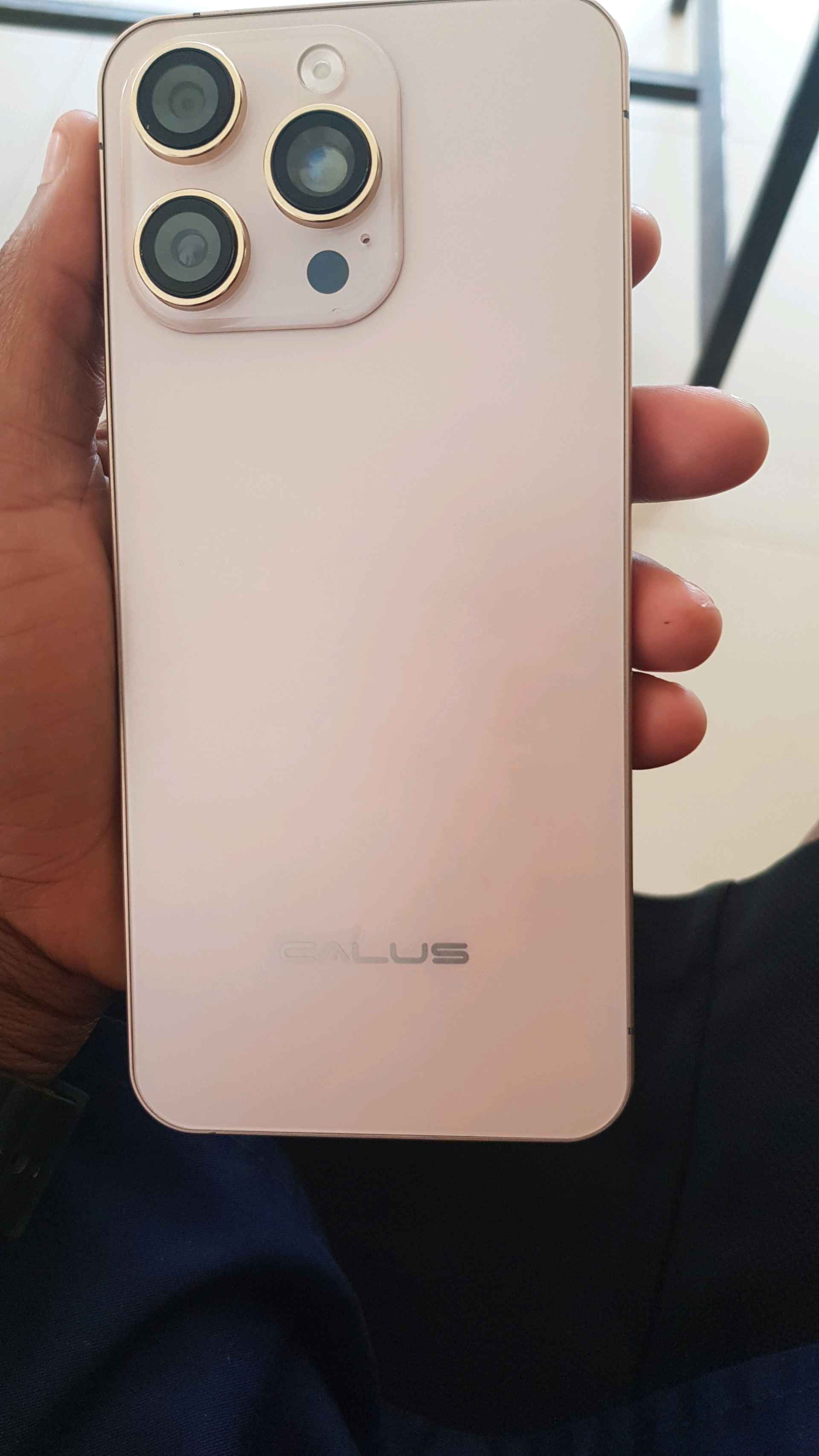 Calus A16 pro max for sale in Luwero - Yilick