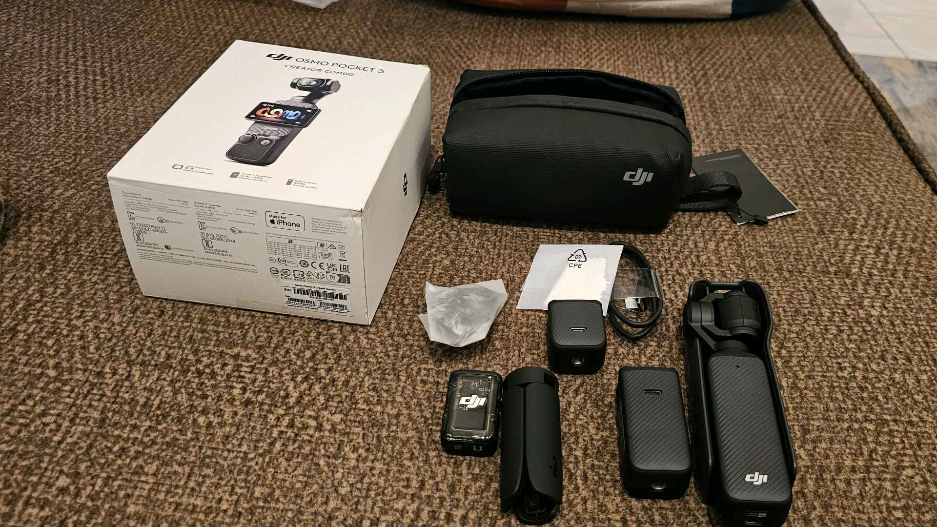 DJI Osmo Pocket 3 Creator Combo for sale in Kampala - Yilick