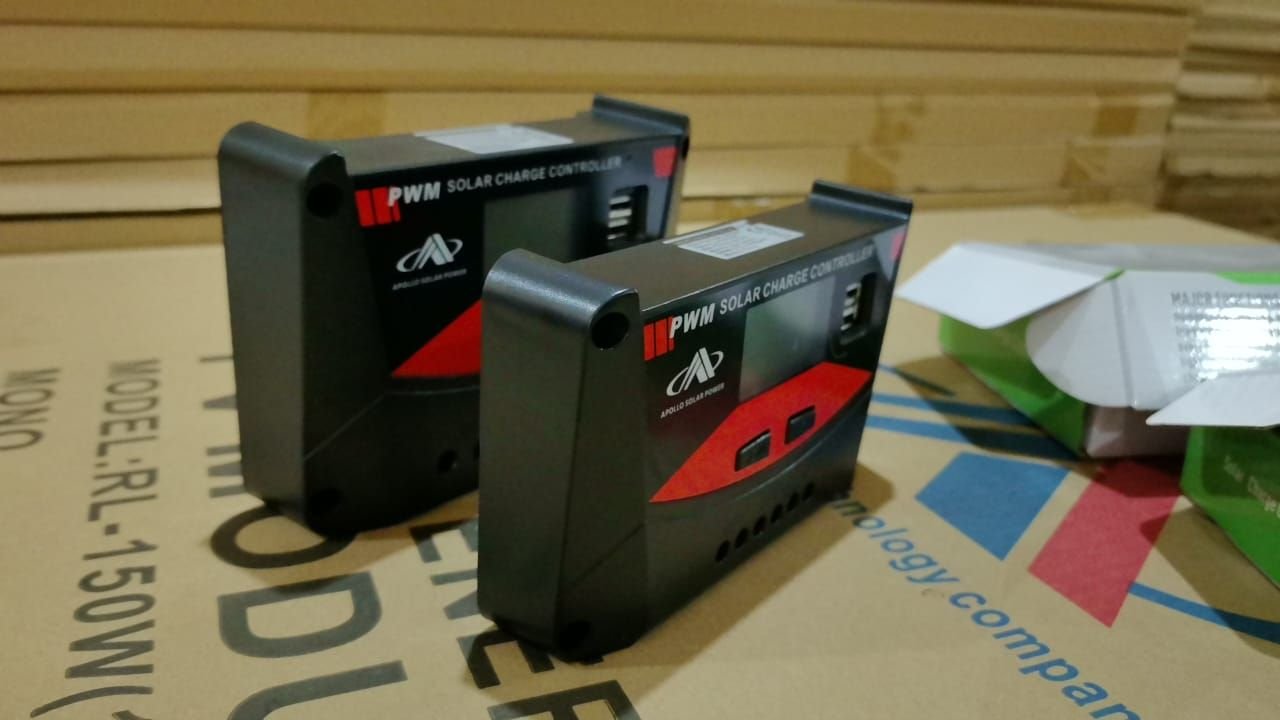 Premium PWM Solar Charge Controller for sale in Kampala - Yilick