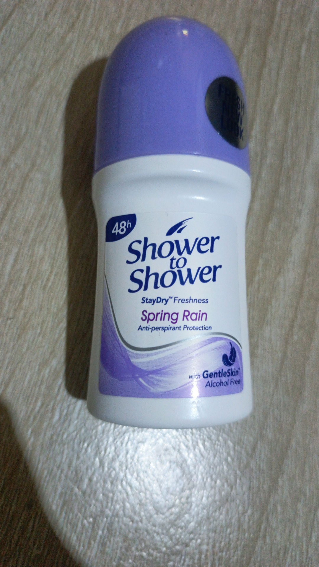 Shower to Shower Antiperspirant - Spring Rain for sale in Kampala - Yilick