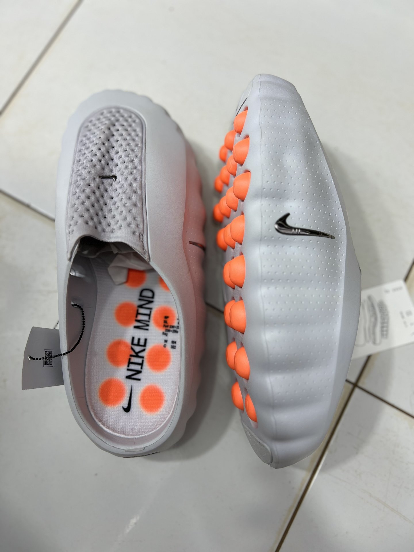 Stylish Nike Mind Slip-On Shoes - Comfortable & Trendy for sale in Kampala - Yilick