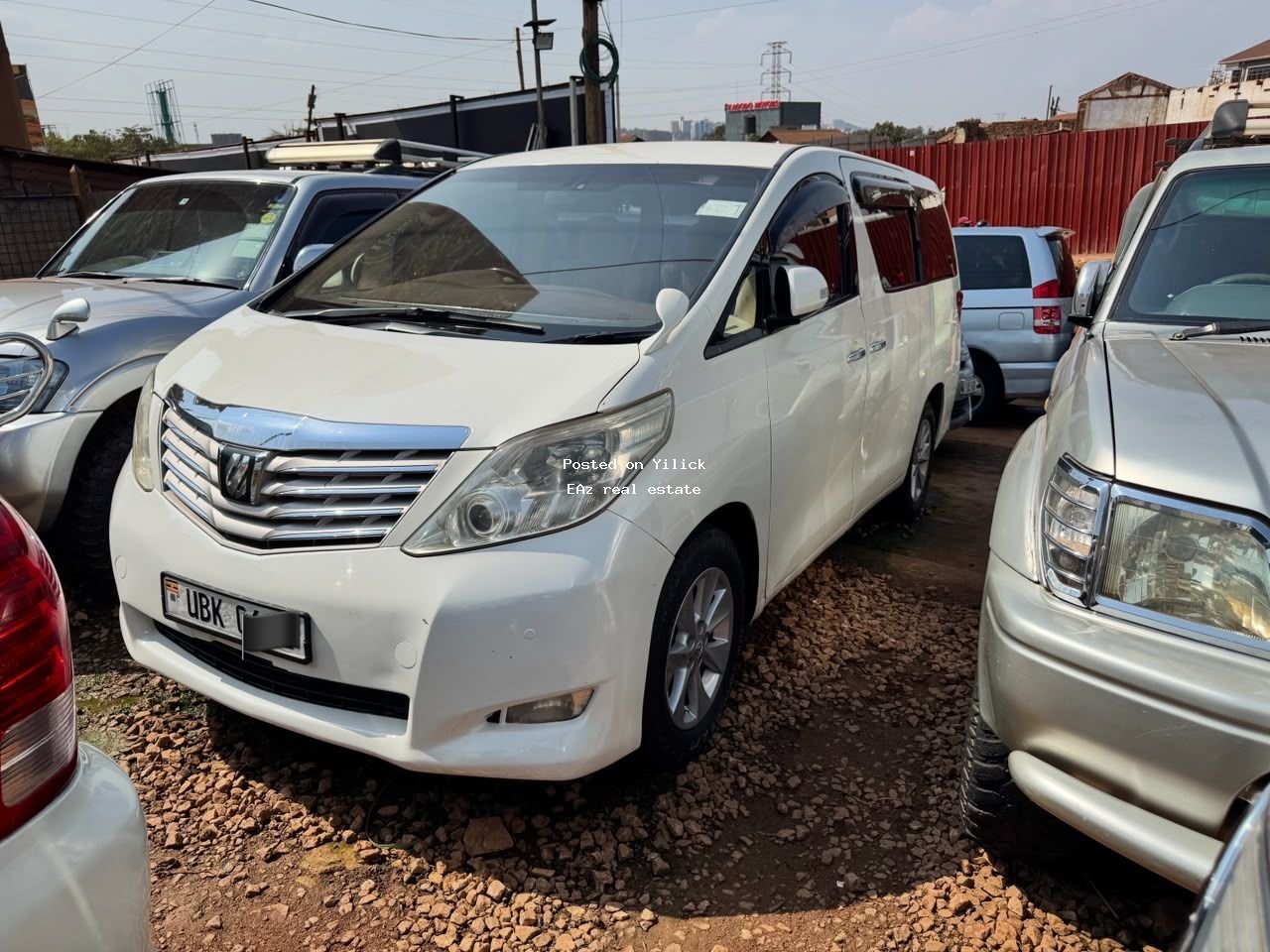 Well-Maintained Toyota Alphard for Sale – Perfect Family Vehicle! for sale in Kampala - Yilick