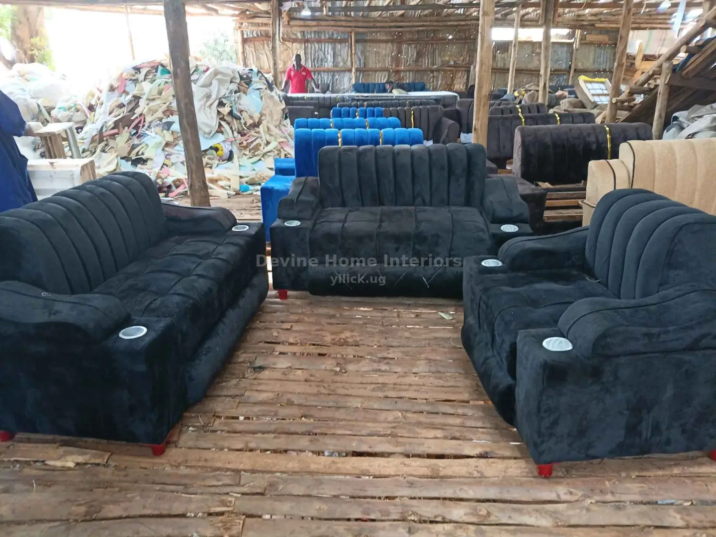 Modern velvet sofa set for sale in Kampala - Yilick