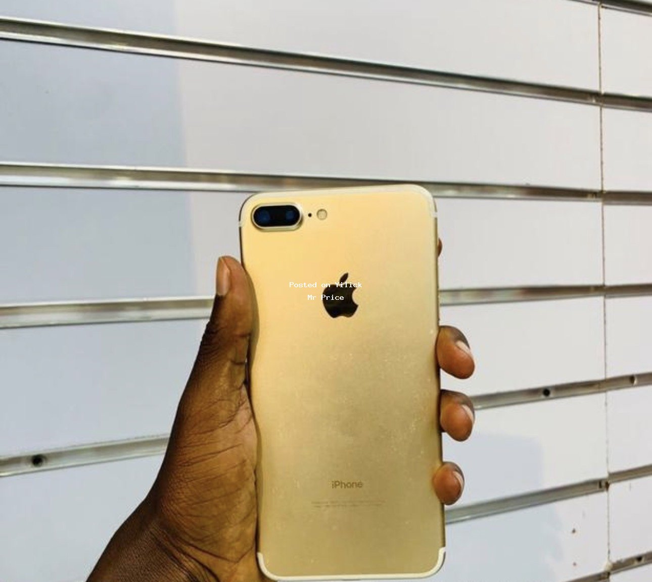 Apple iPhone 8 Plus - Gold, Immaculate Condition for sale in Kampala - Yilick