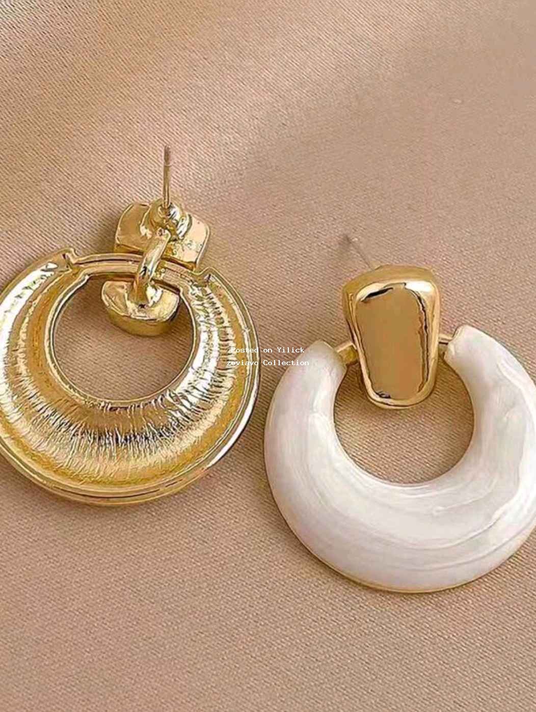 vintage-style earrings for sale in Wakiso - Yilick