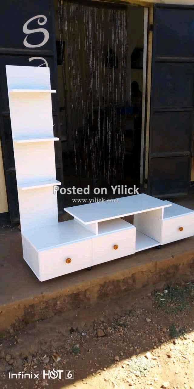White TV stands/ TV units/ TV stand  for sale in Kampala - Yilick