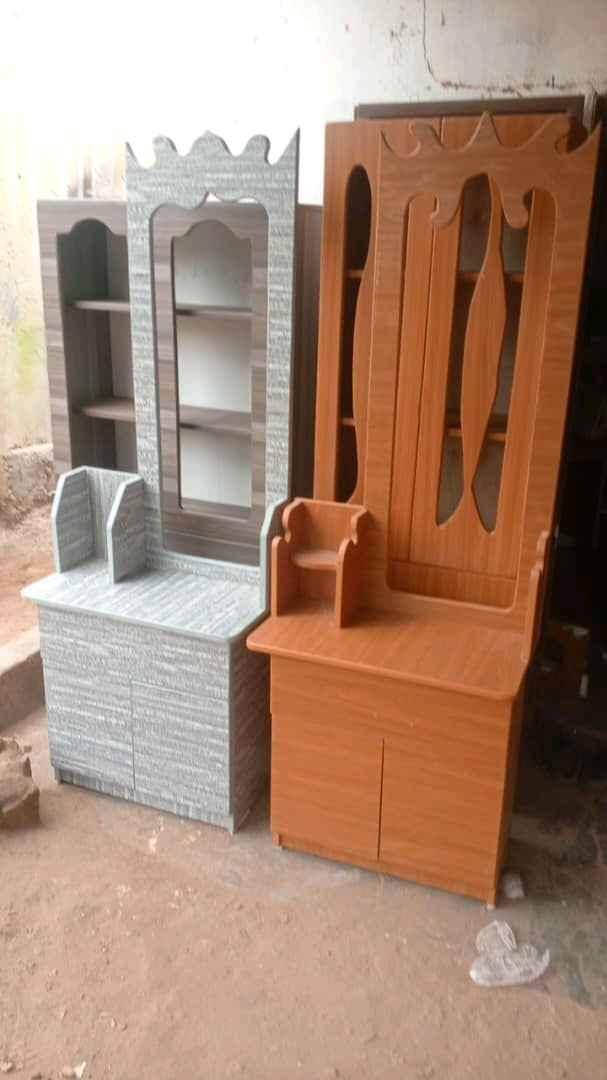 Dressing Mirror for sale in Kampala - Yilick