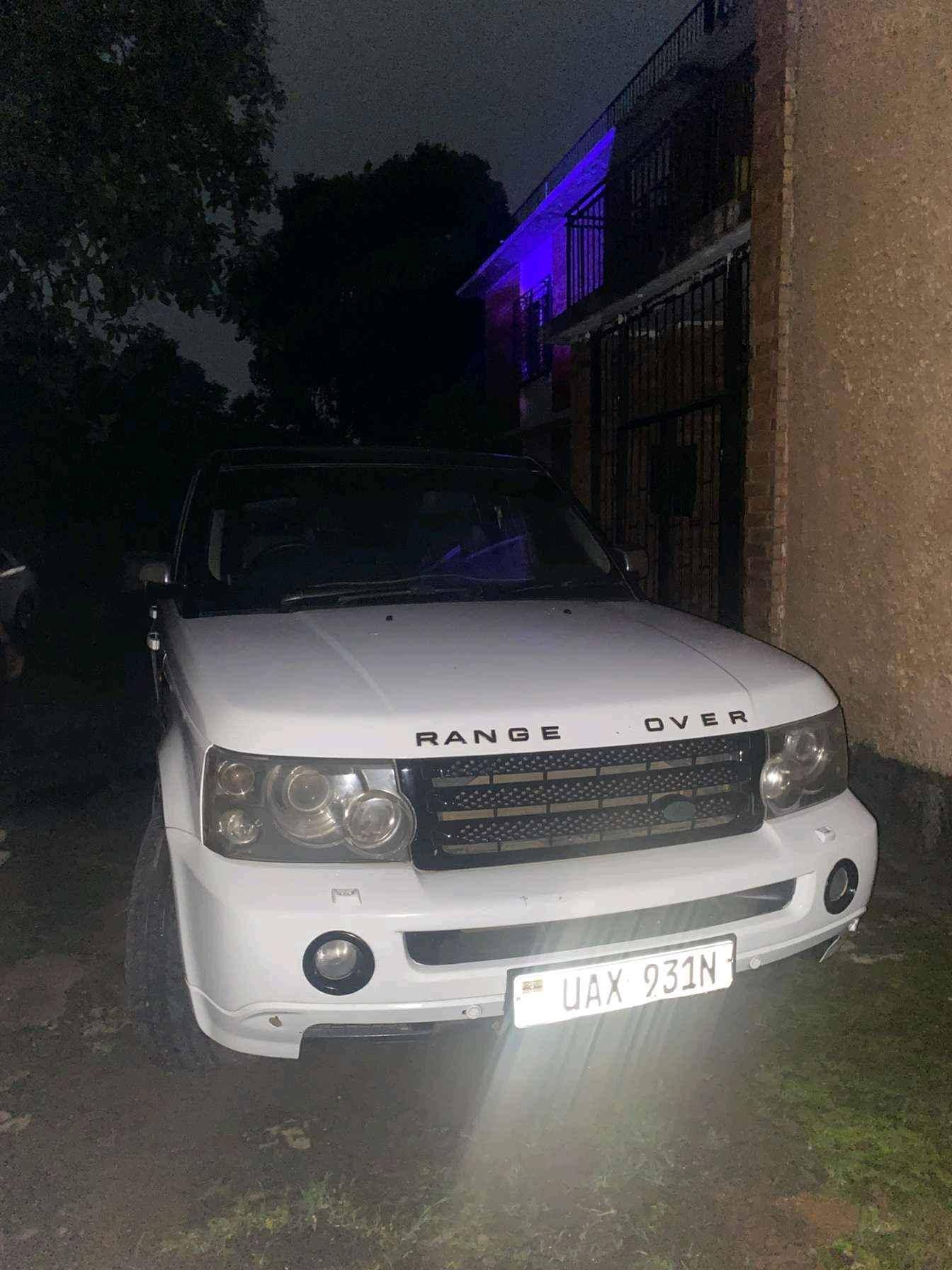 Range Rover Sport for sale in Kampala - Yilick