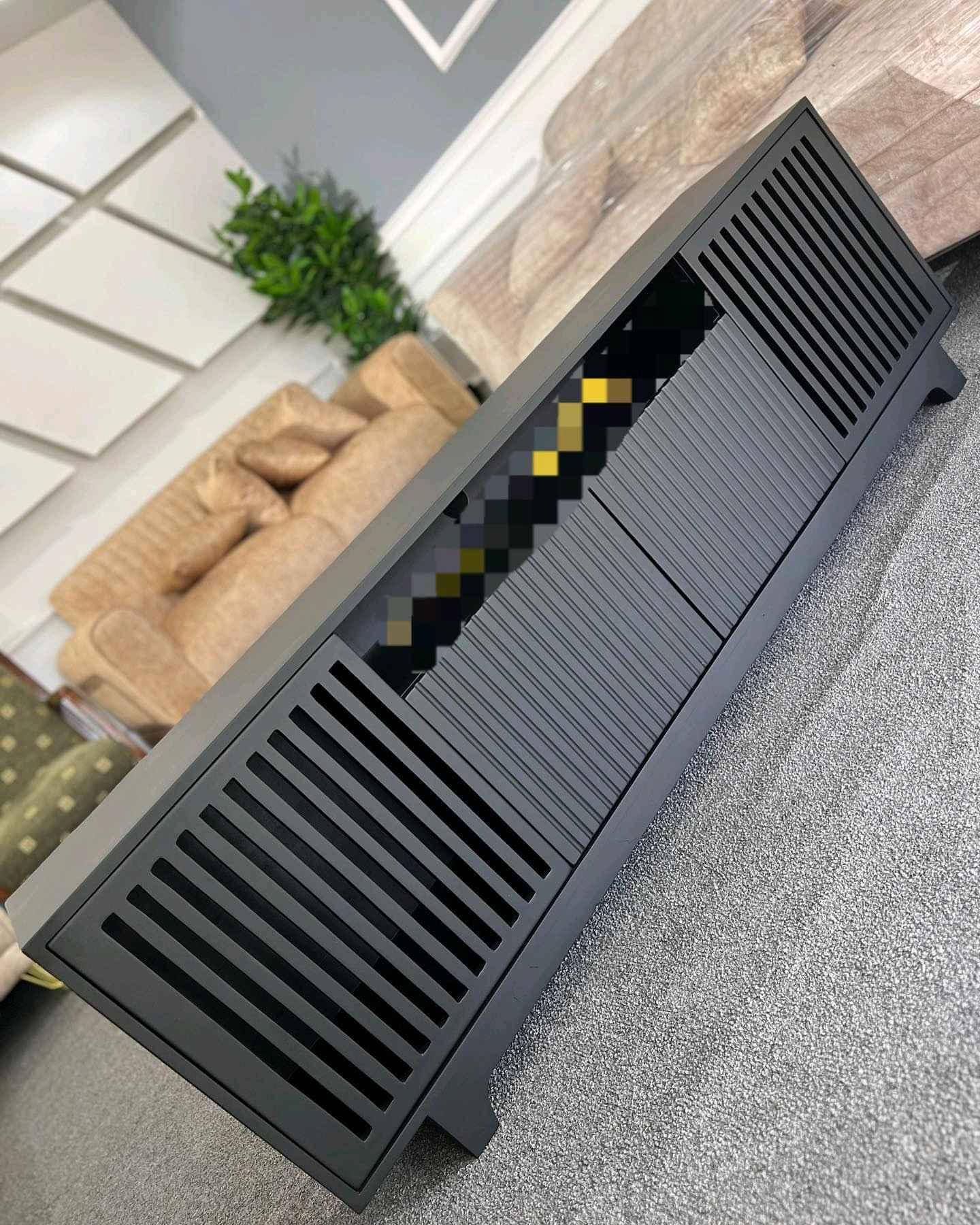 television  stand for sale in Kampala - Yilick