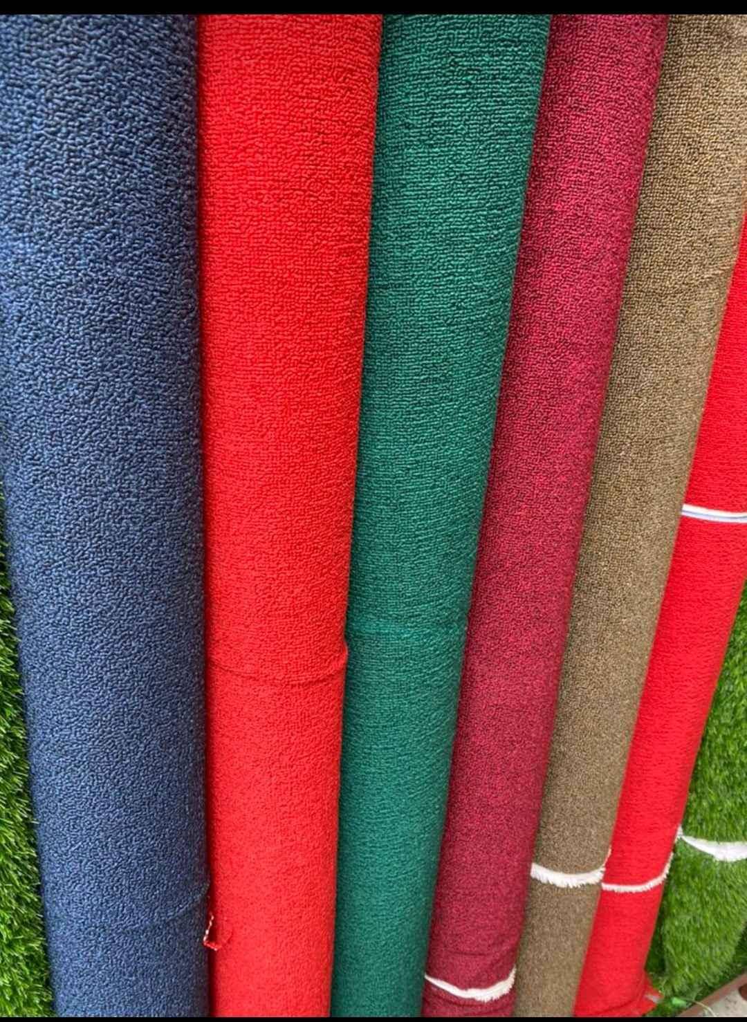 woollen carpets for sale in Kampala - Yilick