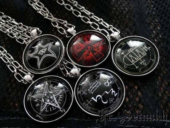 AMULETS AND TALISMANS, for spiritual protection for sale in Kampala - Yilick