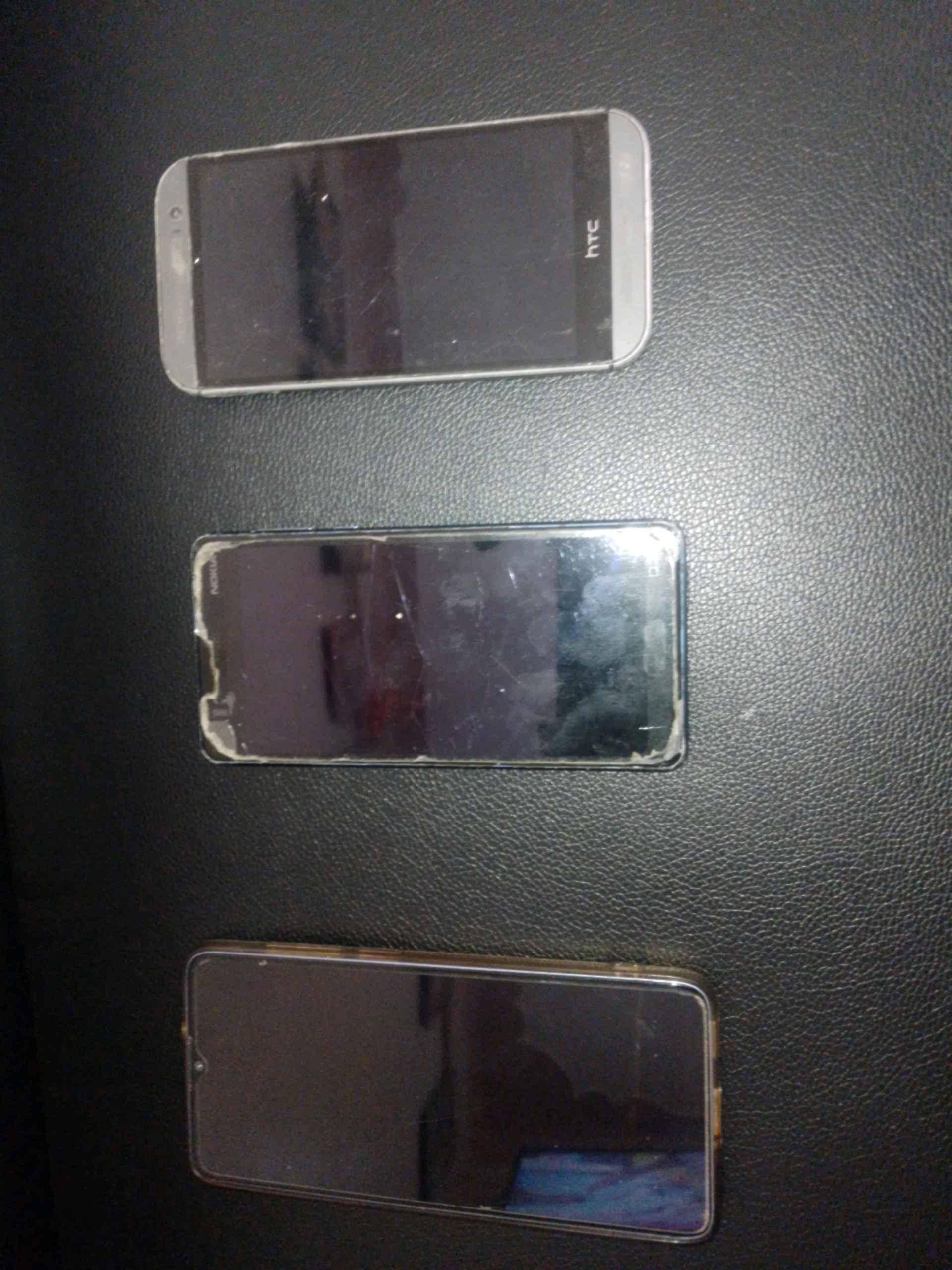 3 Second hand phones on sell; Nokia, HTC for sale in Mbale - Yilick