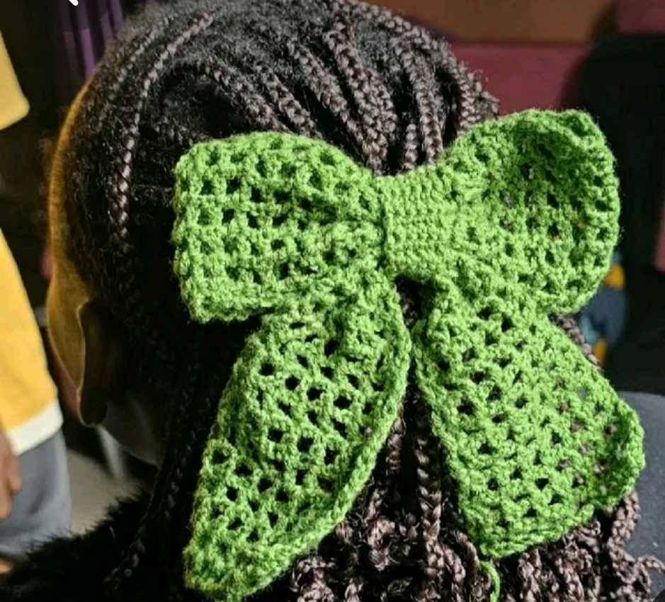crocheted hair bows for sale in Mityana - Yilick