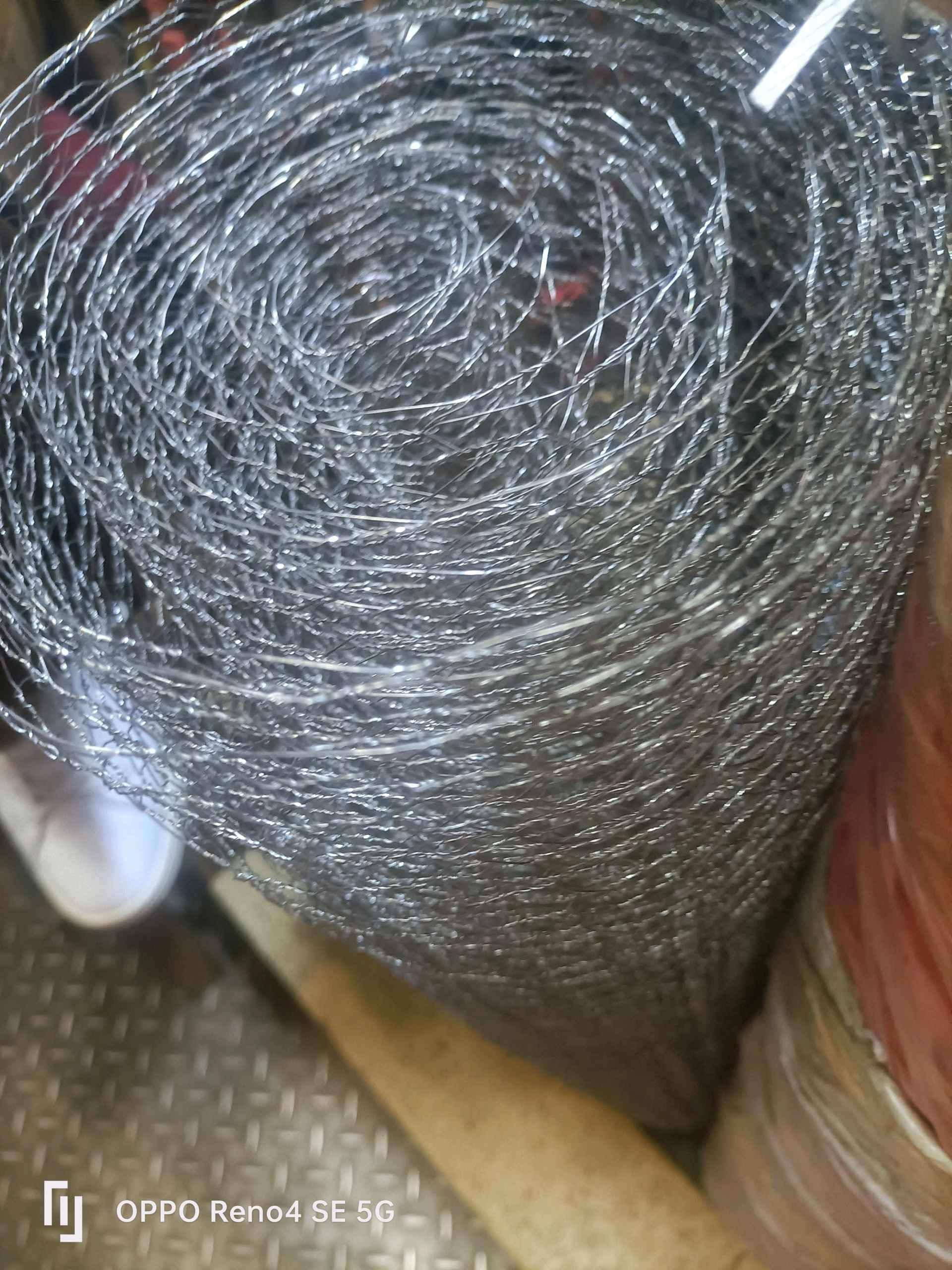 Chicken mesh 3ft and 6ft for sale in Kampala - Yilick