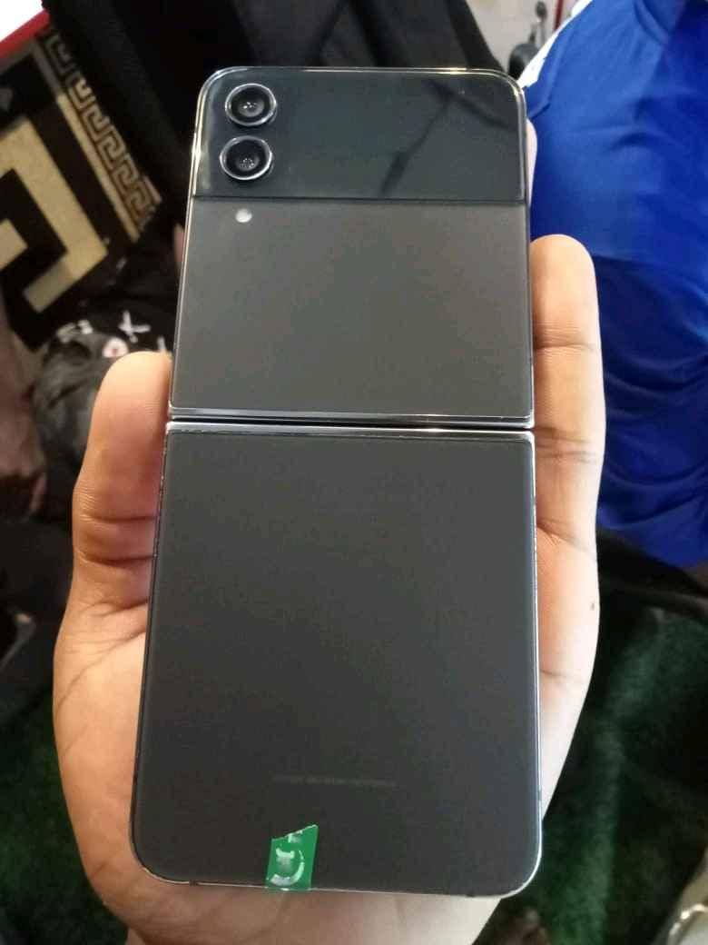 Have a phone your self for sale in Kampala - Yilick