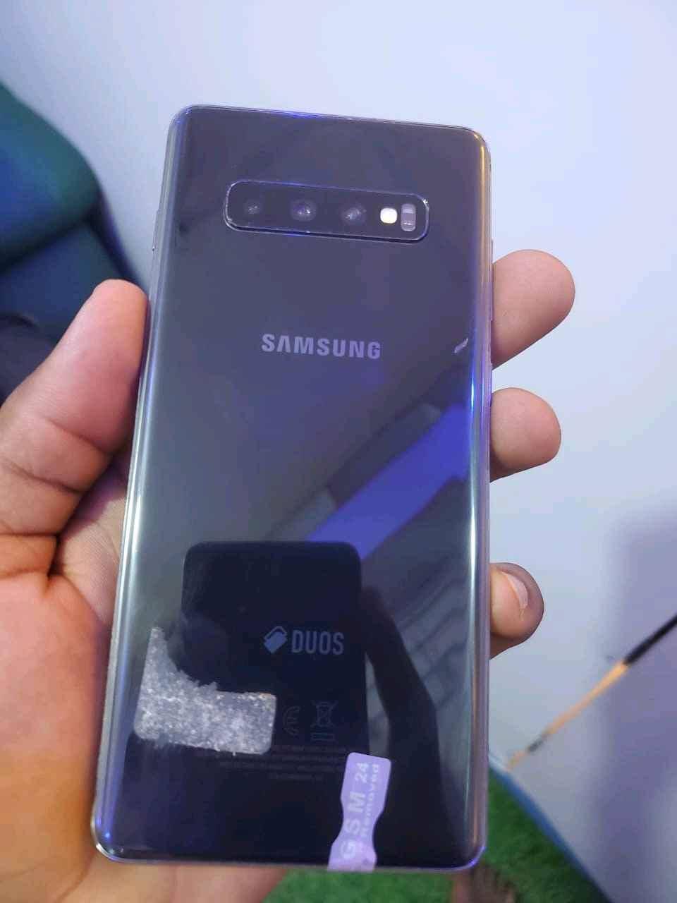 phones phones phones for sale in Kampala - Yilick