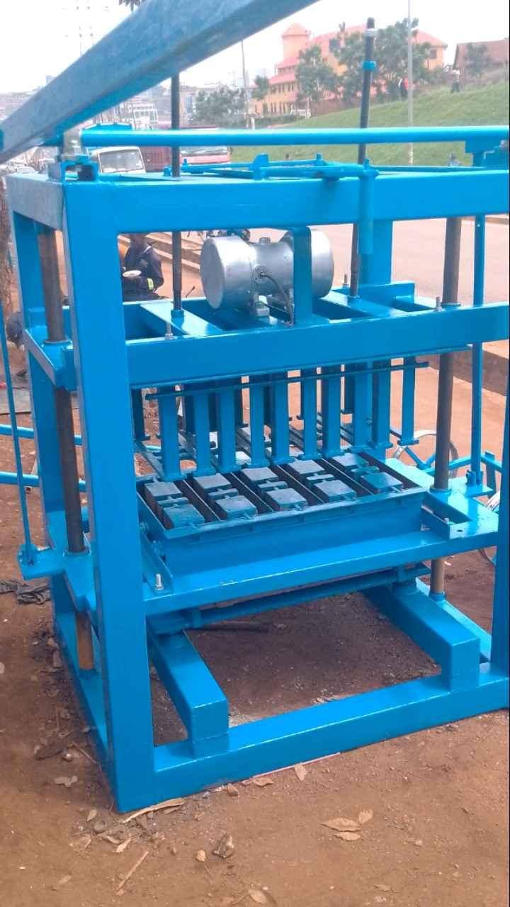 Electric brickmaking machine for five blocks for sale in Kampala - Yilick