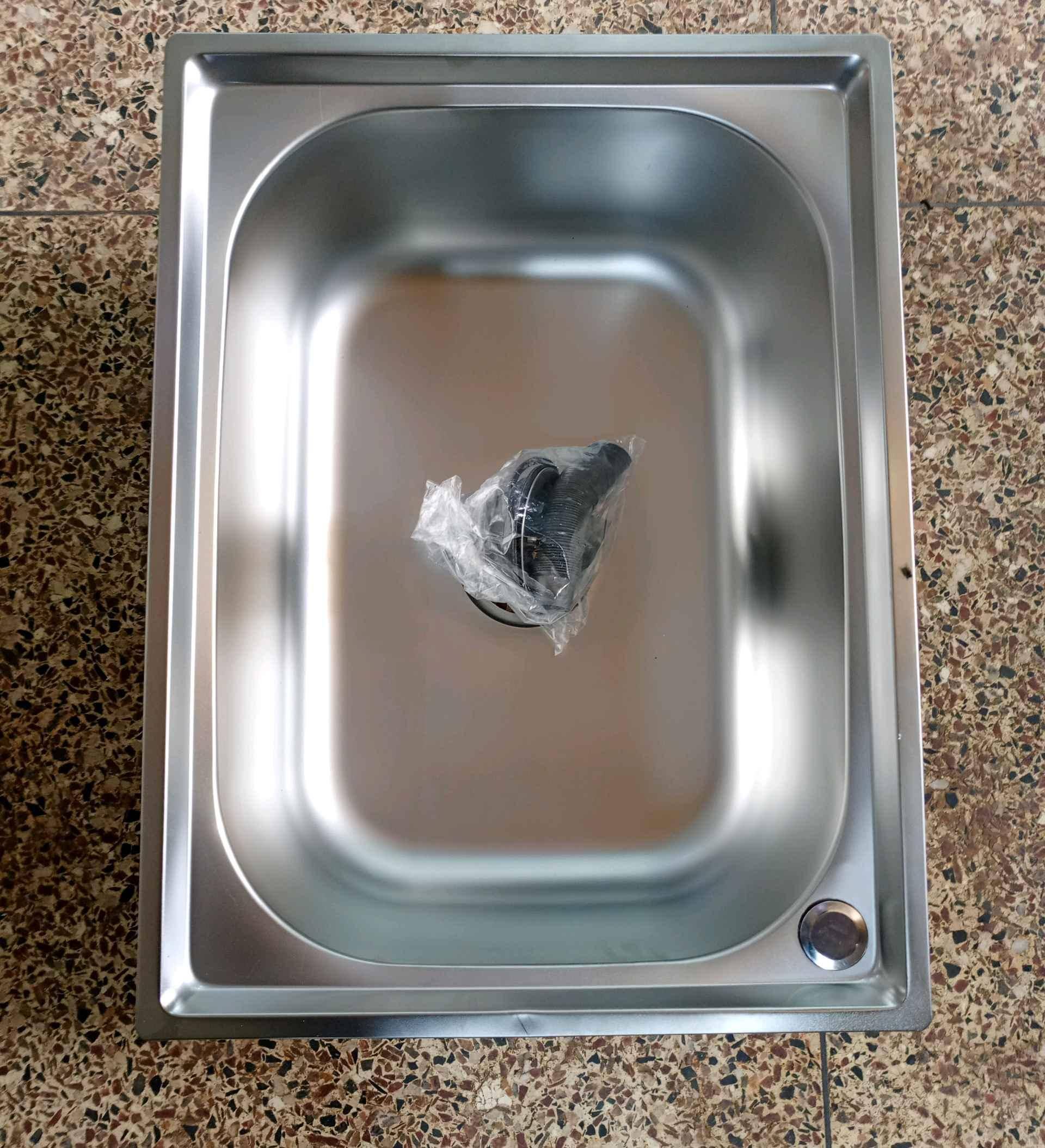 Kitchen sink one bowl for sale in Kampala - Yilick