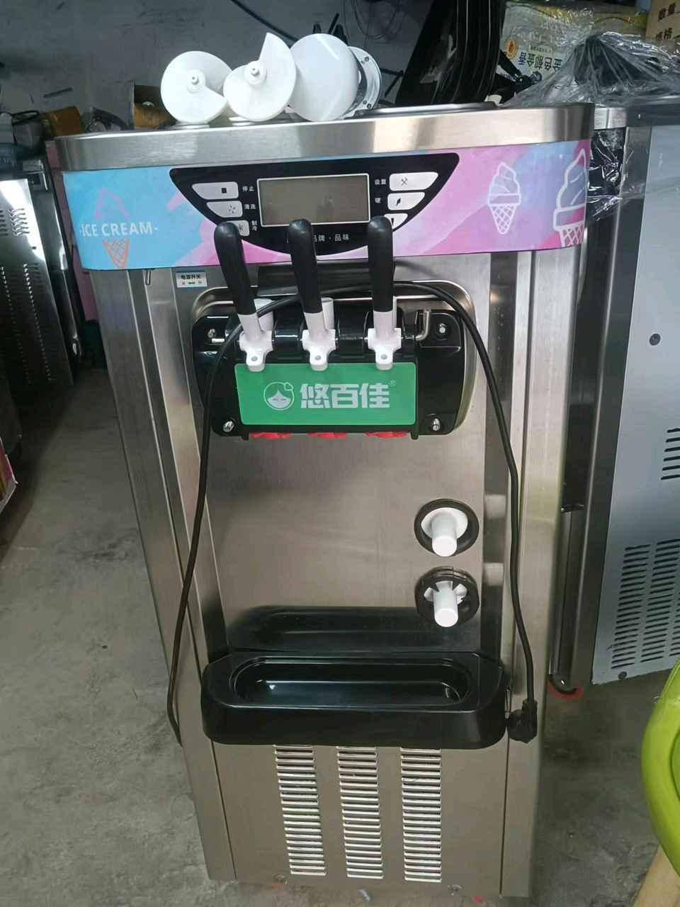 Stainless steel ice cream machine for sale in Kampala - Yilick