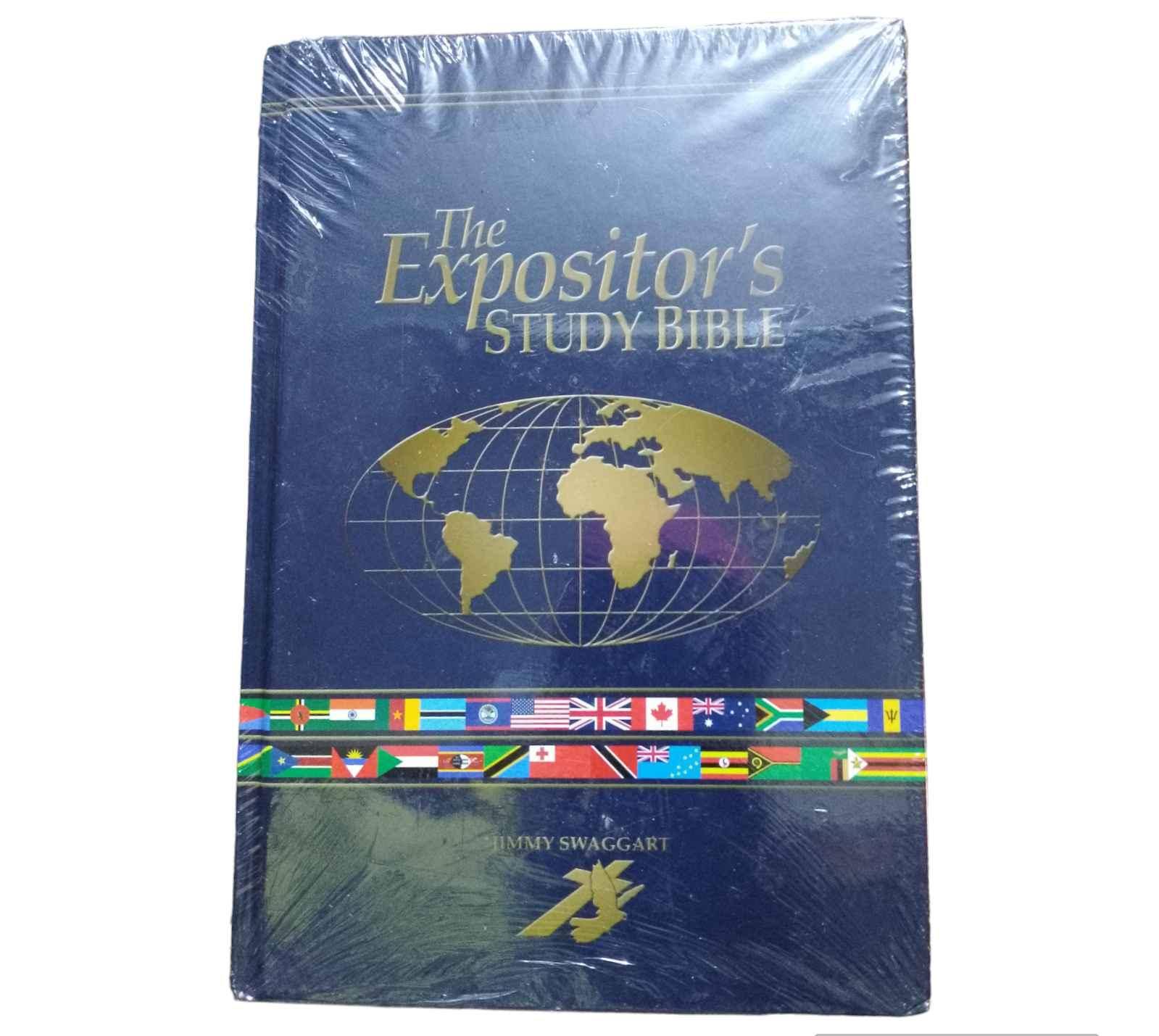 The Expositor's Study Bible ( Hard Cover ) - Jimmy Swaggart for sale in Kampala - Yilick