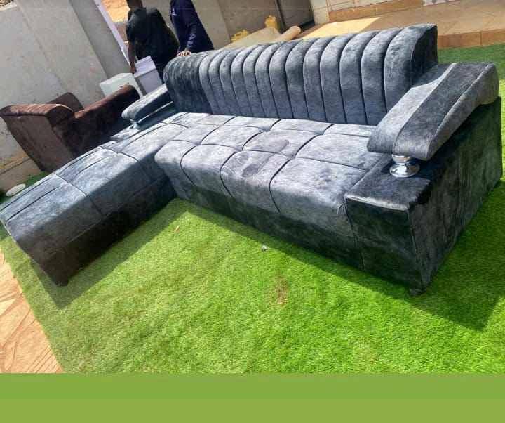 available 5seater sofa set for sale in Kampala - Yilick