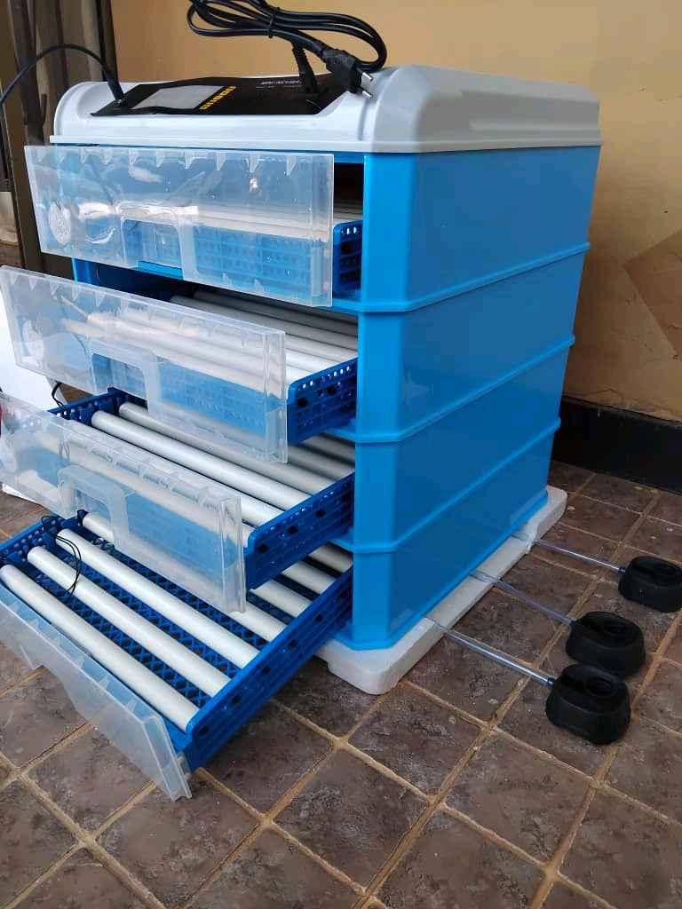 256eggs incubator for sale in Kampala - Yilick