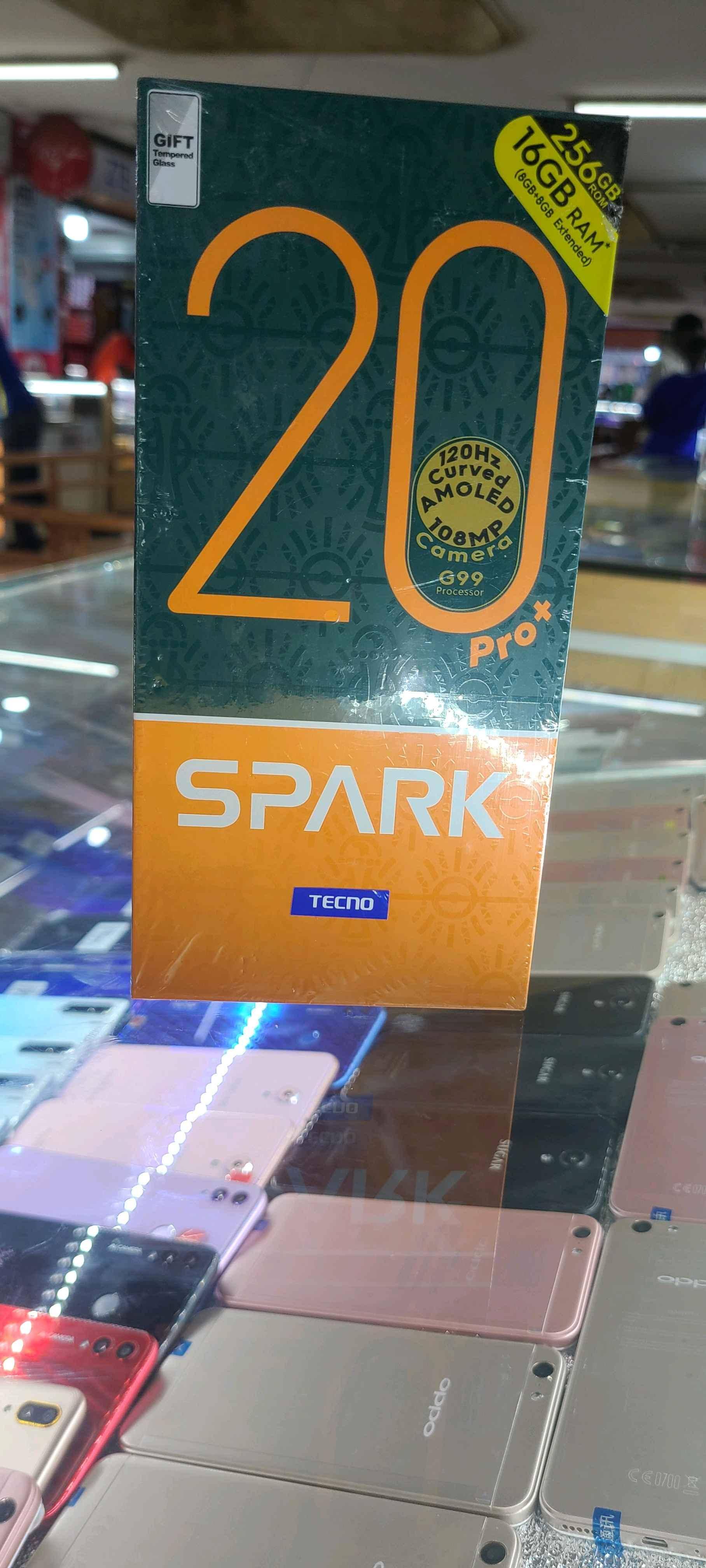 New spark 20 pro plus tecno for sale in Kampala - Yilick
