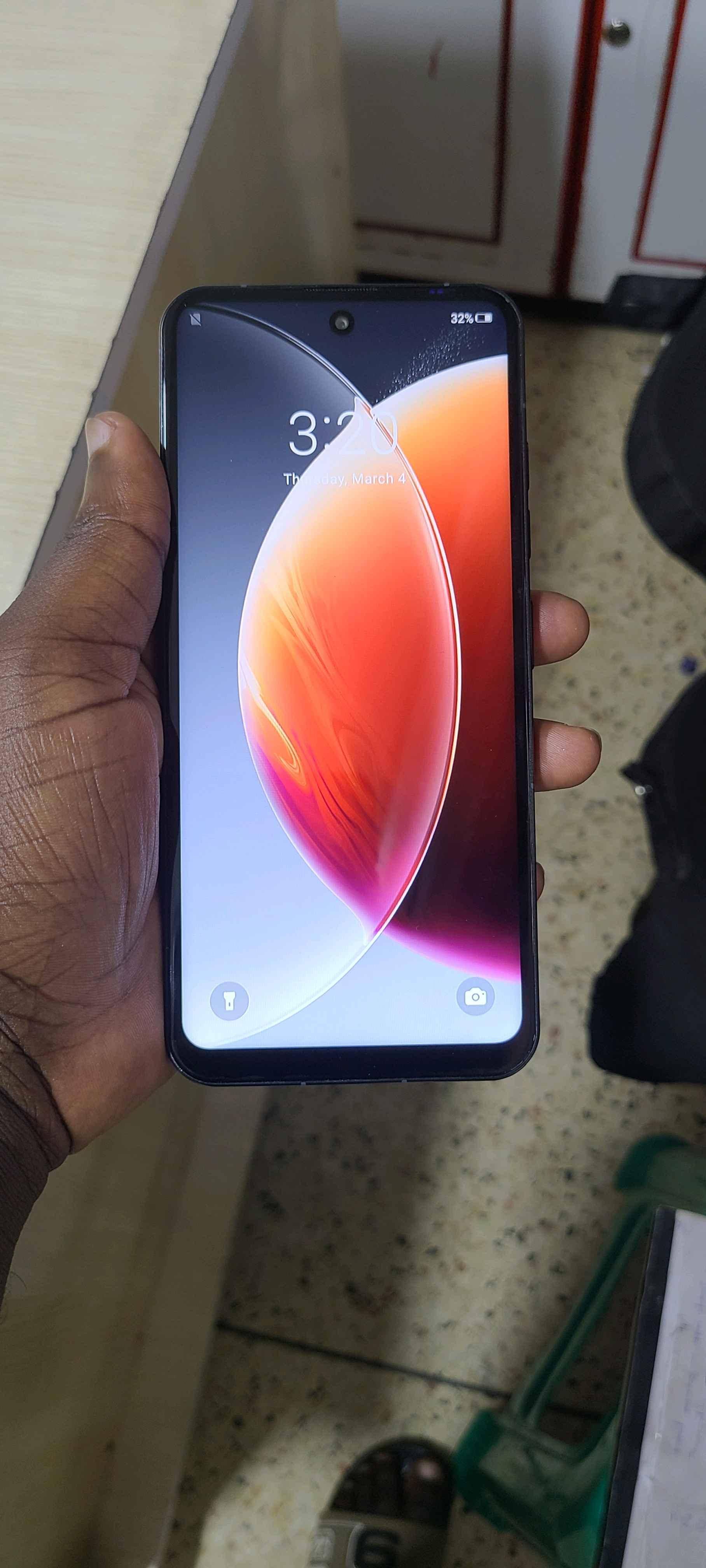 512gb storage and 12gb ram for sale in Kampala - Yilick