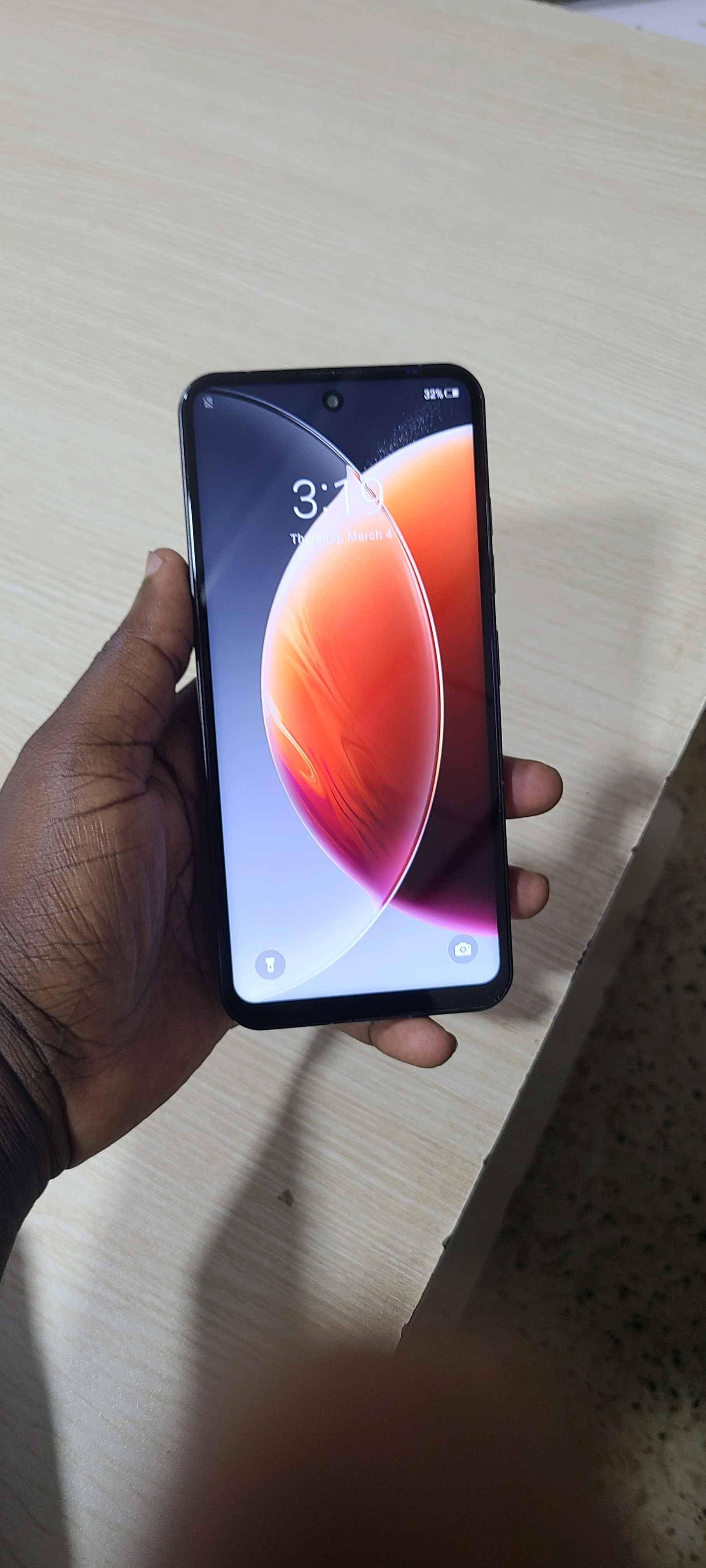 No any issue and genuine for sale in Kampala - Yilick