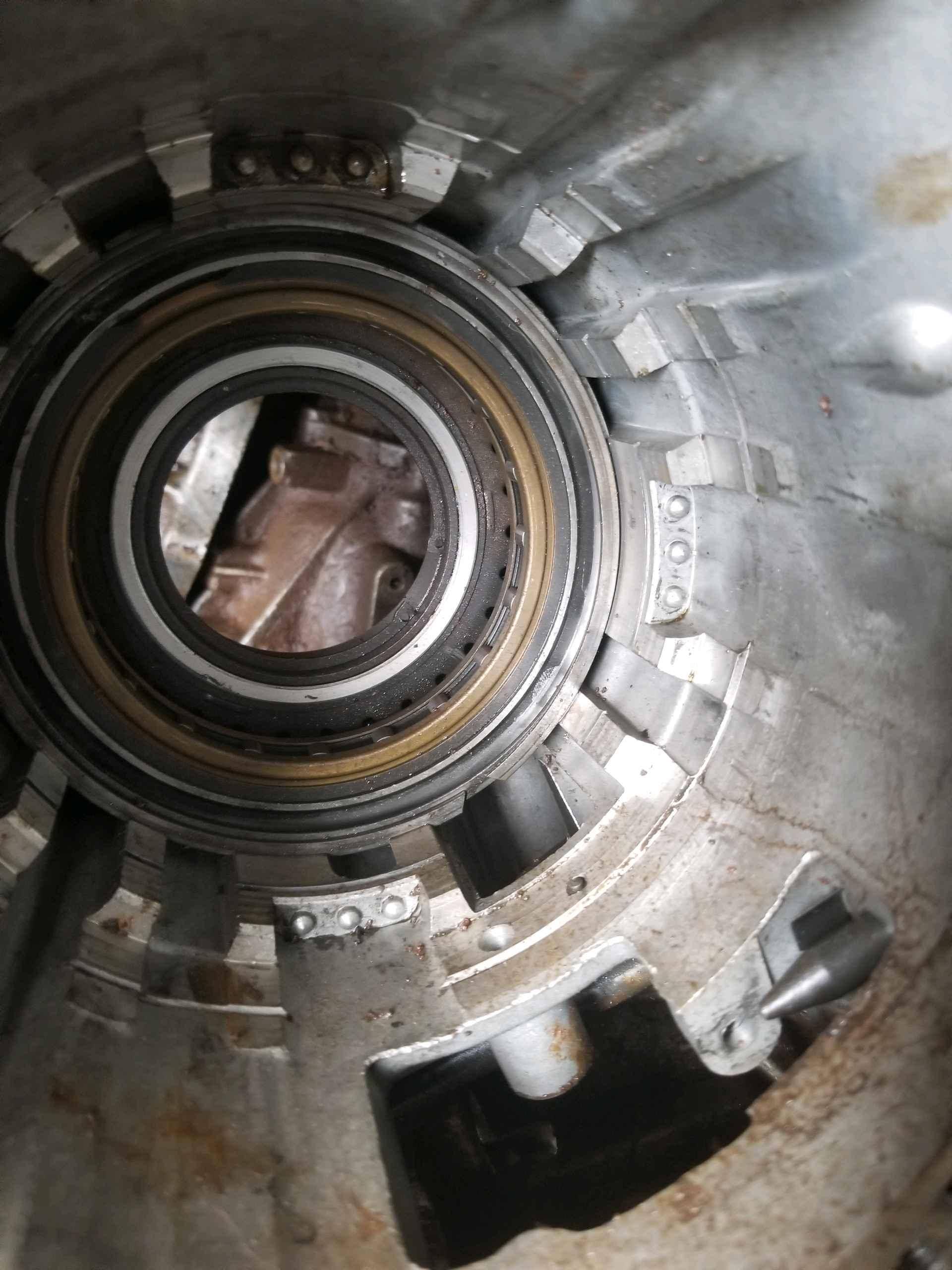 Subaru gearbox repairing for sale in Kampala - Yilick