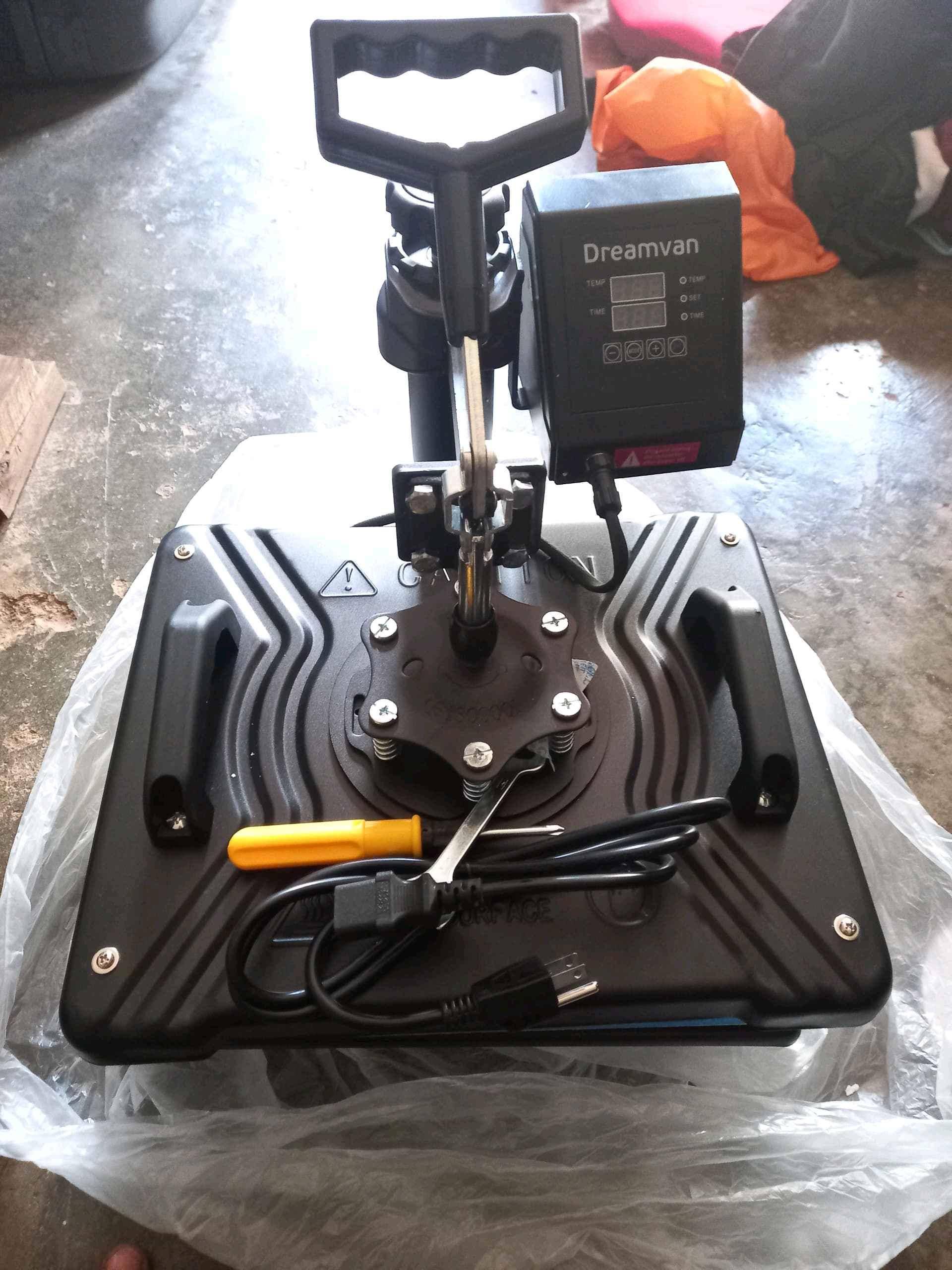 heatpress Brand new 8in1 for sale in Kampala - Yilick