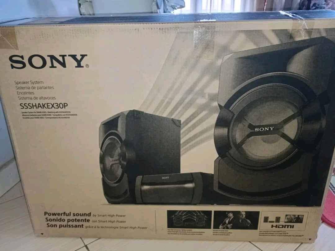 Shark music system for sale in Mukono - Yilick