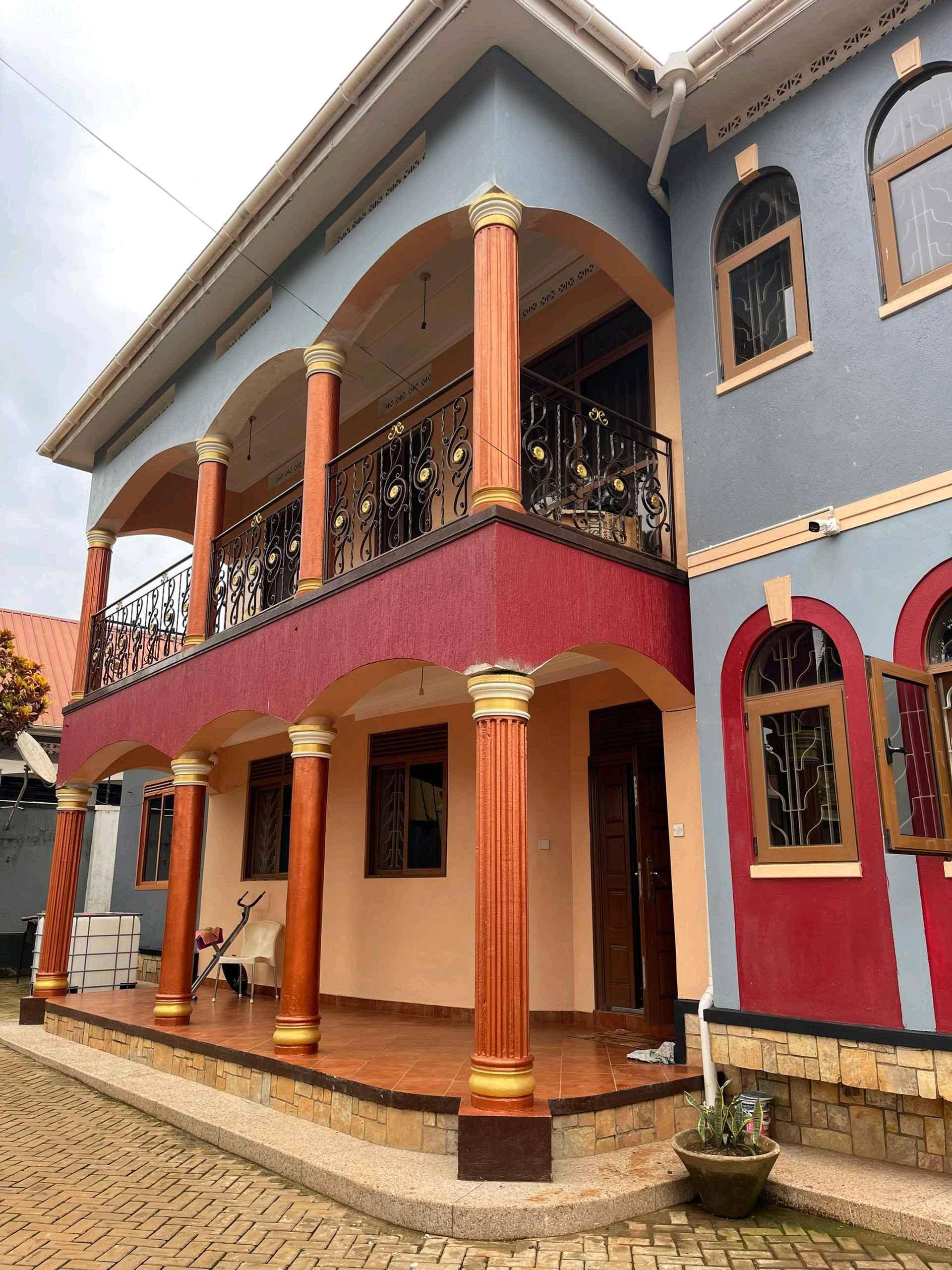 6bedrooom flat for sale 550million in  lungujja for sale in Kampala - Yilick