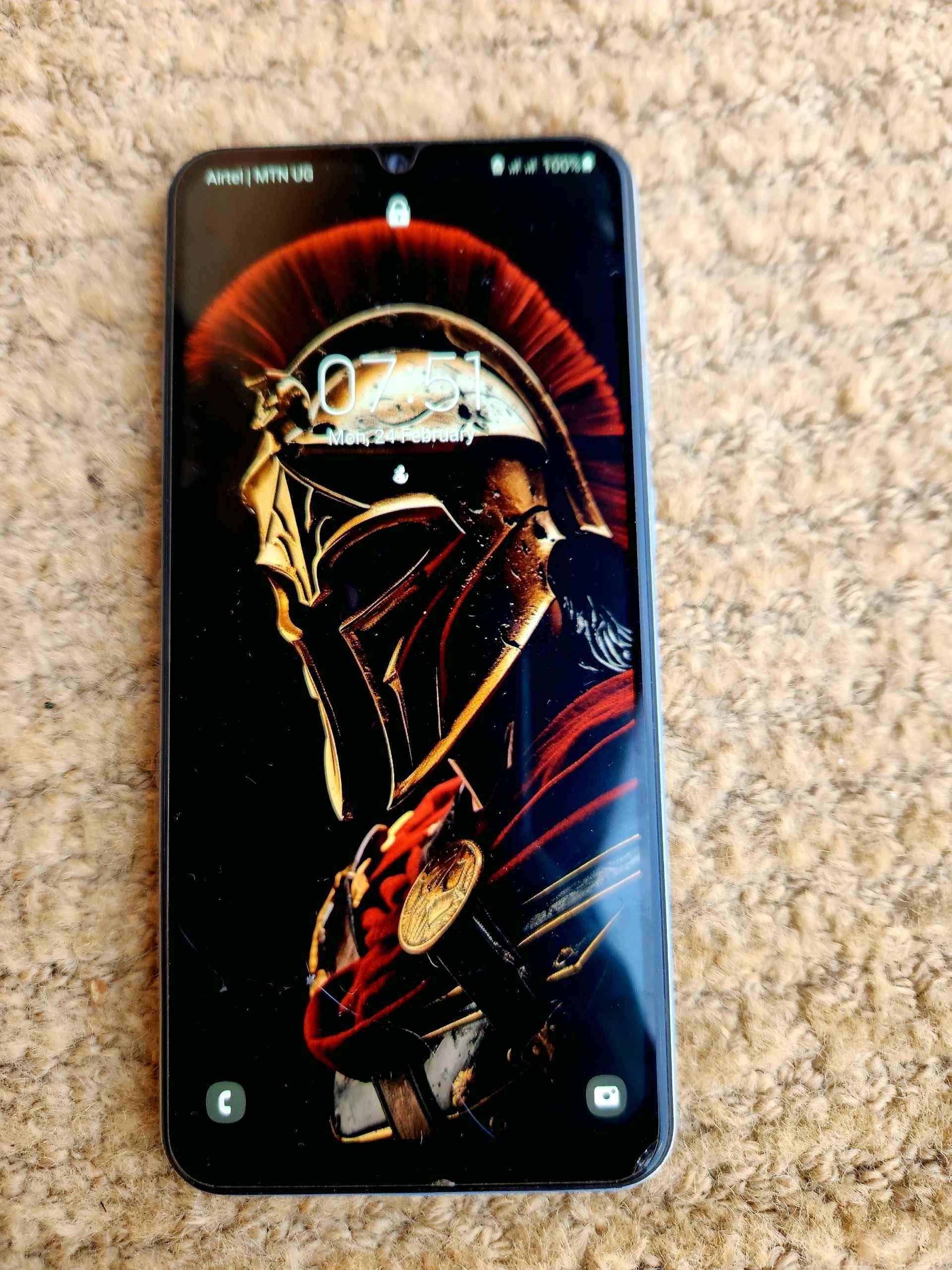 Clean Samsung A50 for sale in Kampala - Yilick