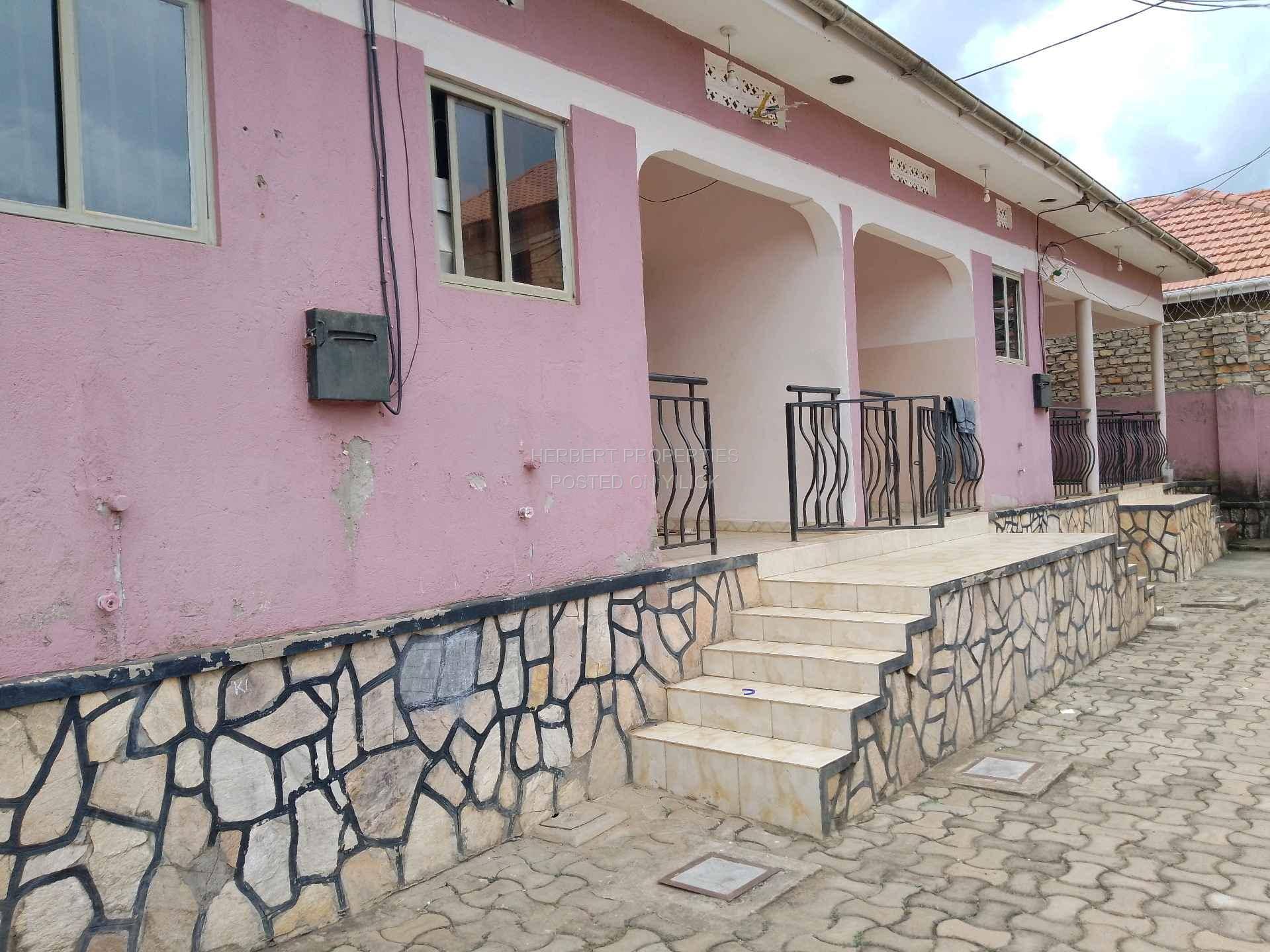 1bedroom bweyogerere( double ) for sale in Kampala - Yilick