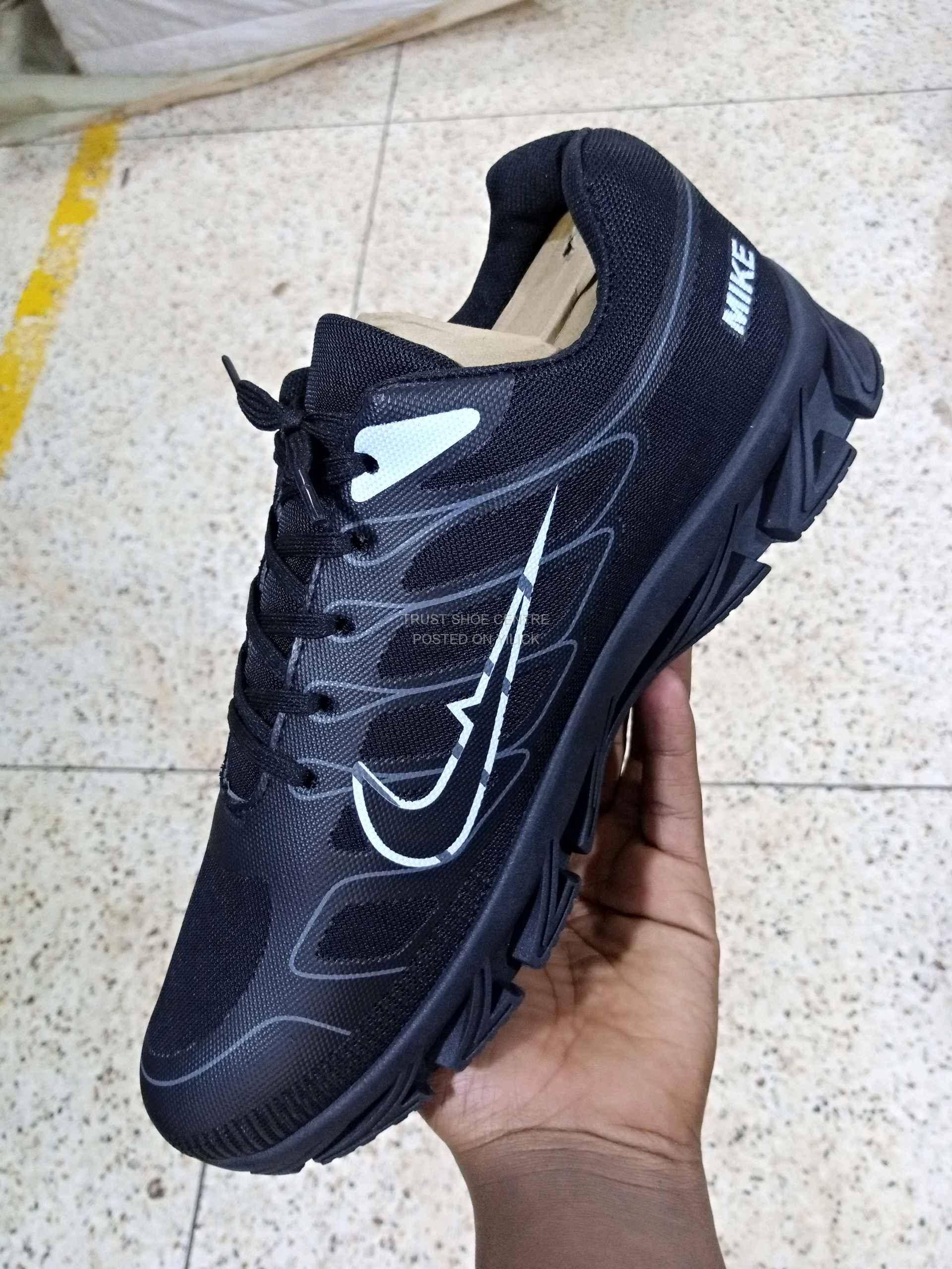 Nike replica sneaker for sale in Kampala - Yilick