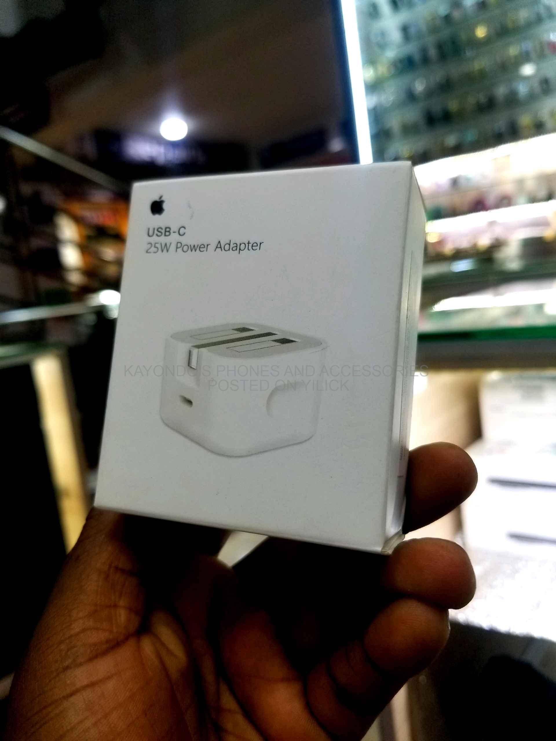 iPhone adapter type C for sale in Kampala - Yilick