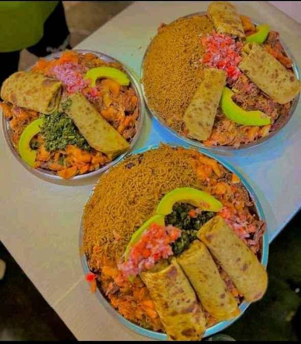 three in one lusaniya for sale in Kampala - Yilick