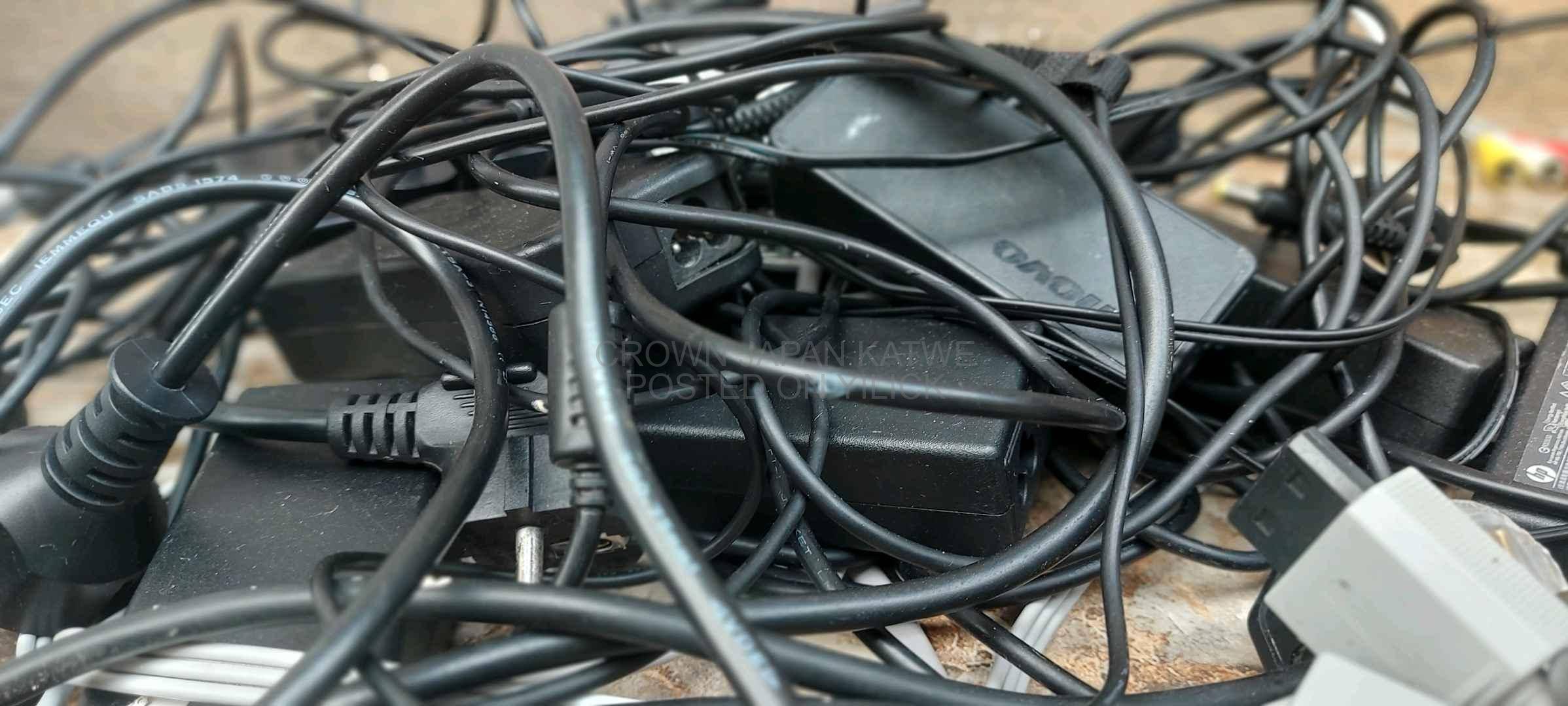 UK USED LAPTOP CHARGERS  for sale in Kampala - Yilick