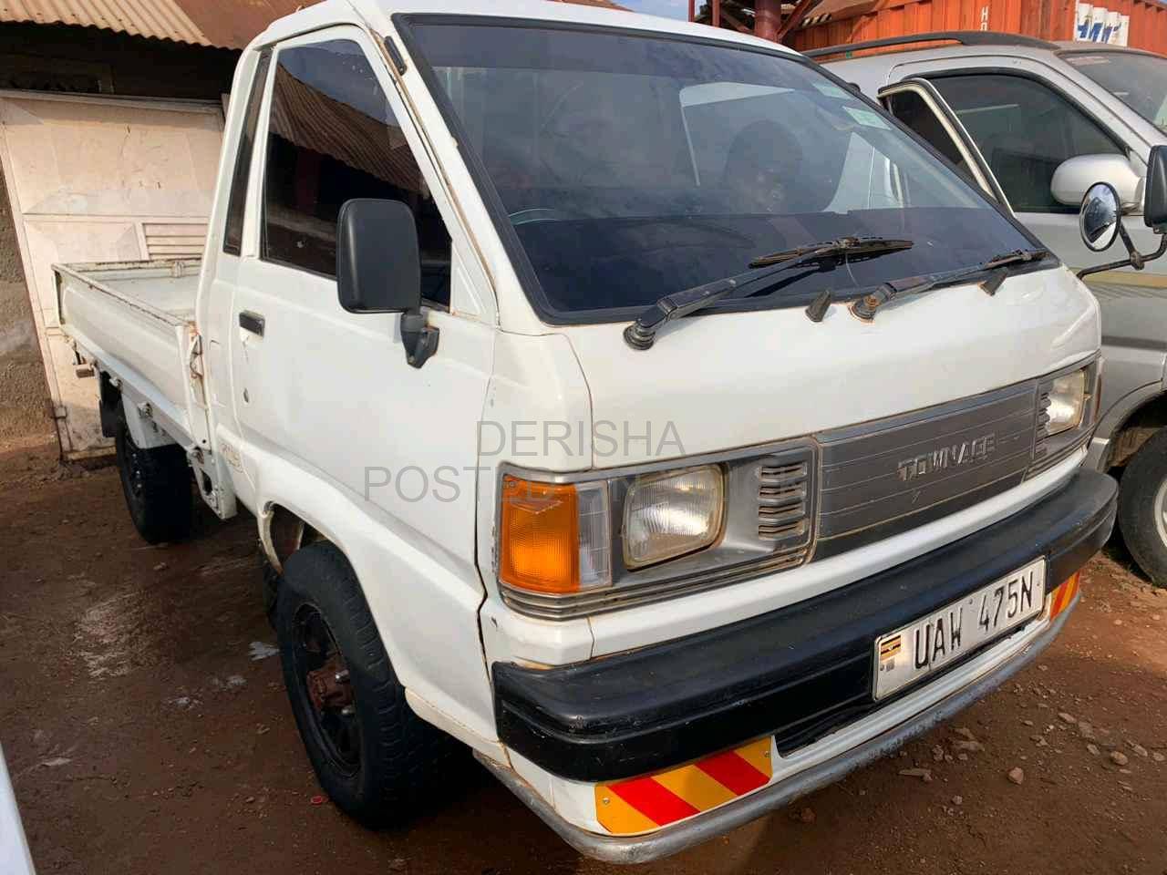 it's situtable my Whatsapp 0788045794 for sale in Kampala - Yilick