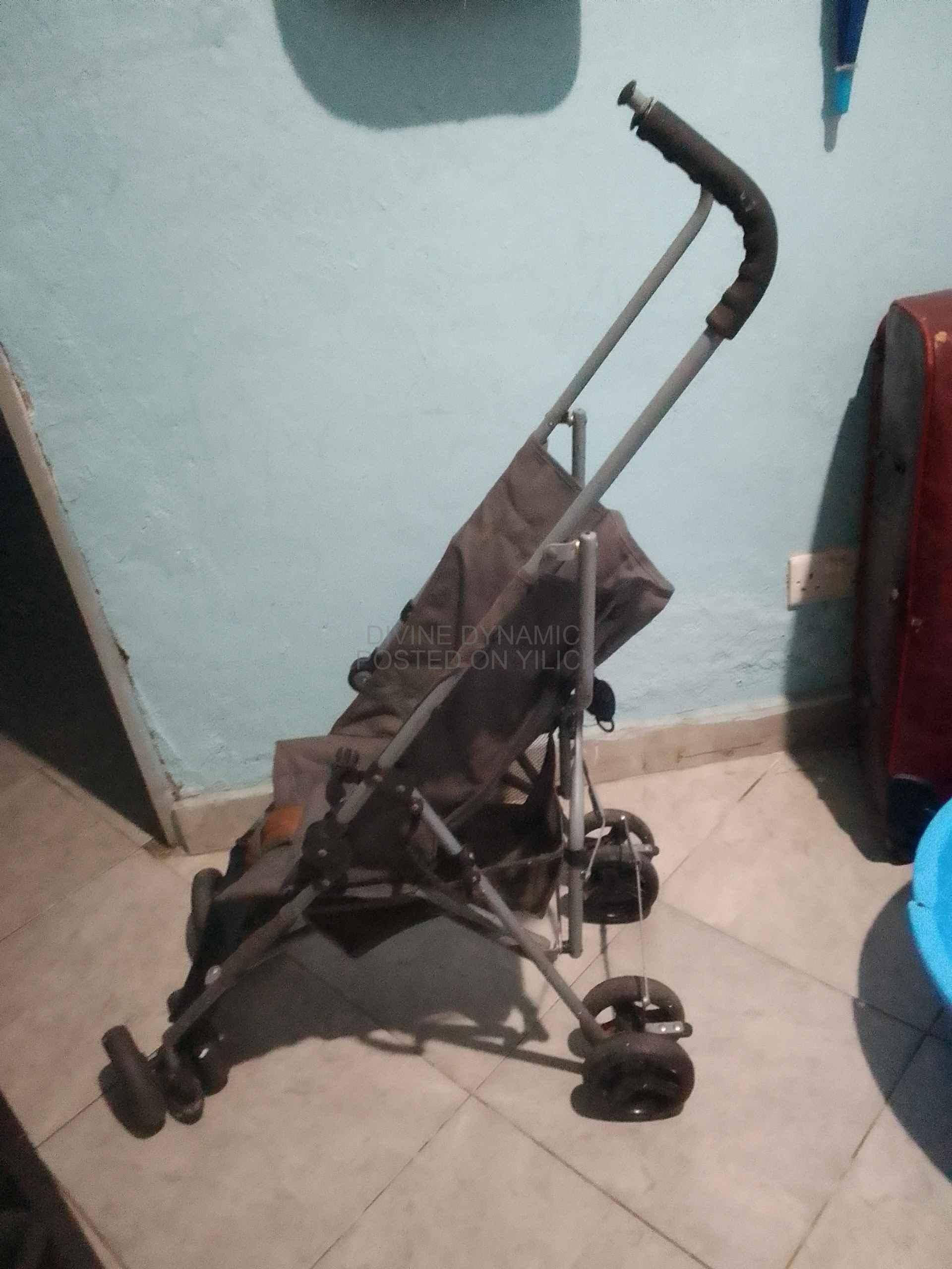 A Baby stroller for sale in Mukono - Yilick