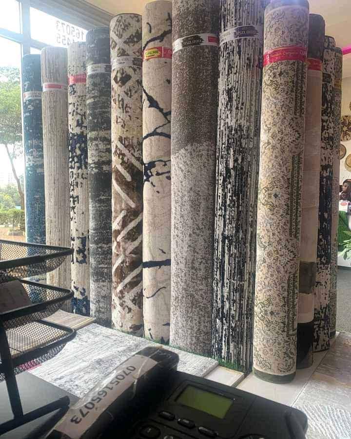 Center Rug Modern Grmm large size 450k for sale in Kampala - Yilick