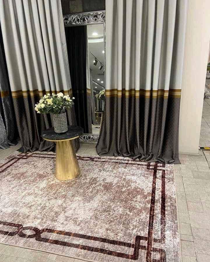 Center Rug Modern Grmm Medium size 250k for sale in Kampala - Yilick