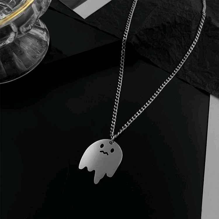Halloween necklace  for sale in Mbale - Yilick