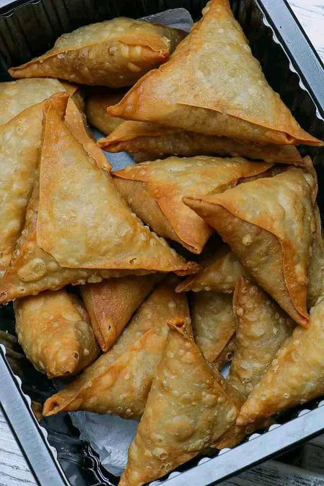Crunchy Beef samosa  for sale in Kampala - Yilick