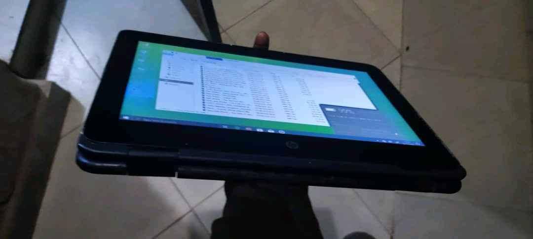 hp celeron R with 128ssd and 4gb ram clean as new for sale in Kampala - Yilick